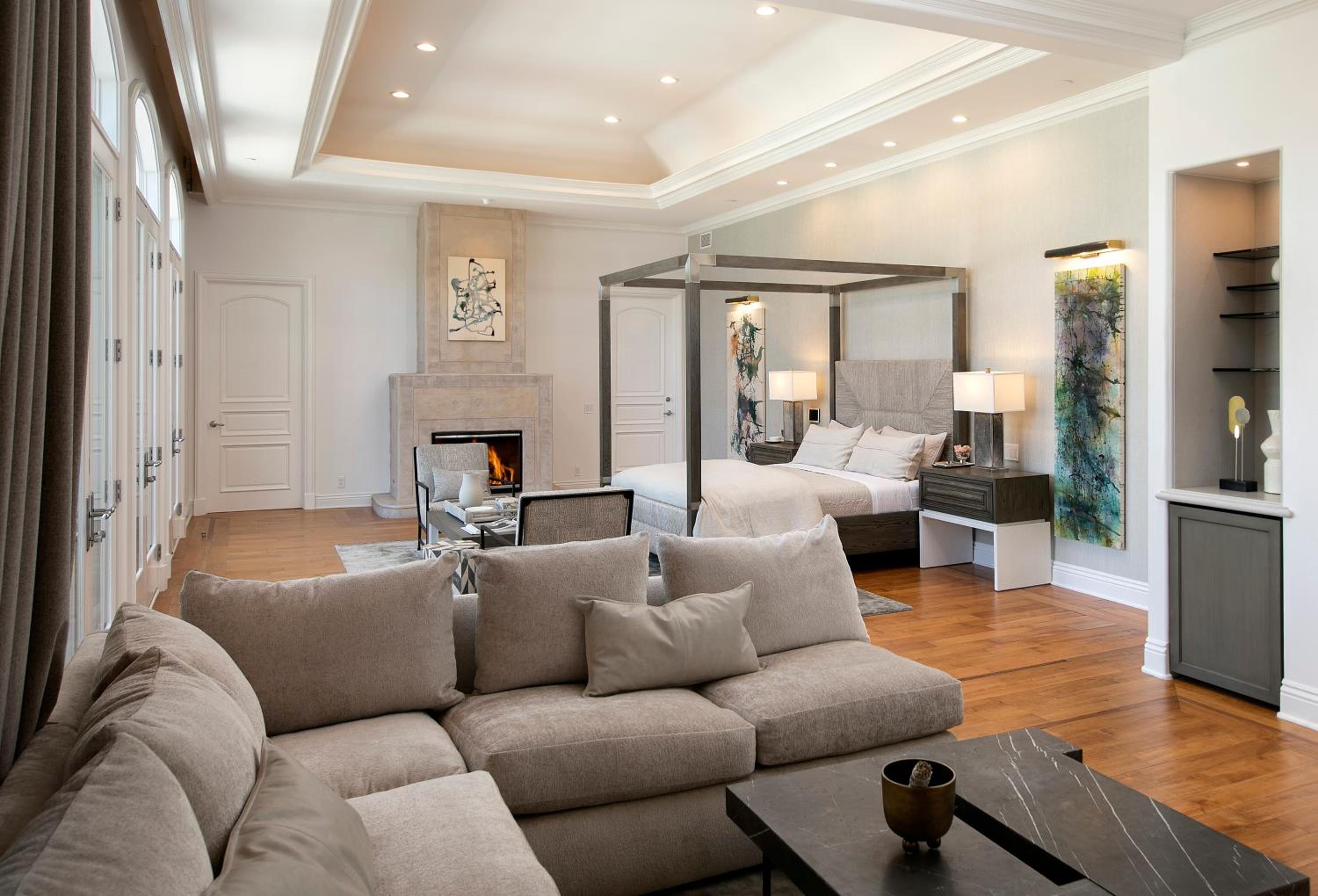Sophisticated Grand Mansion