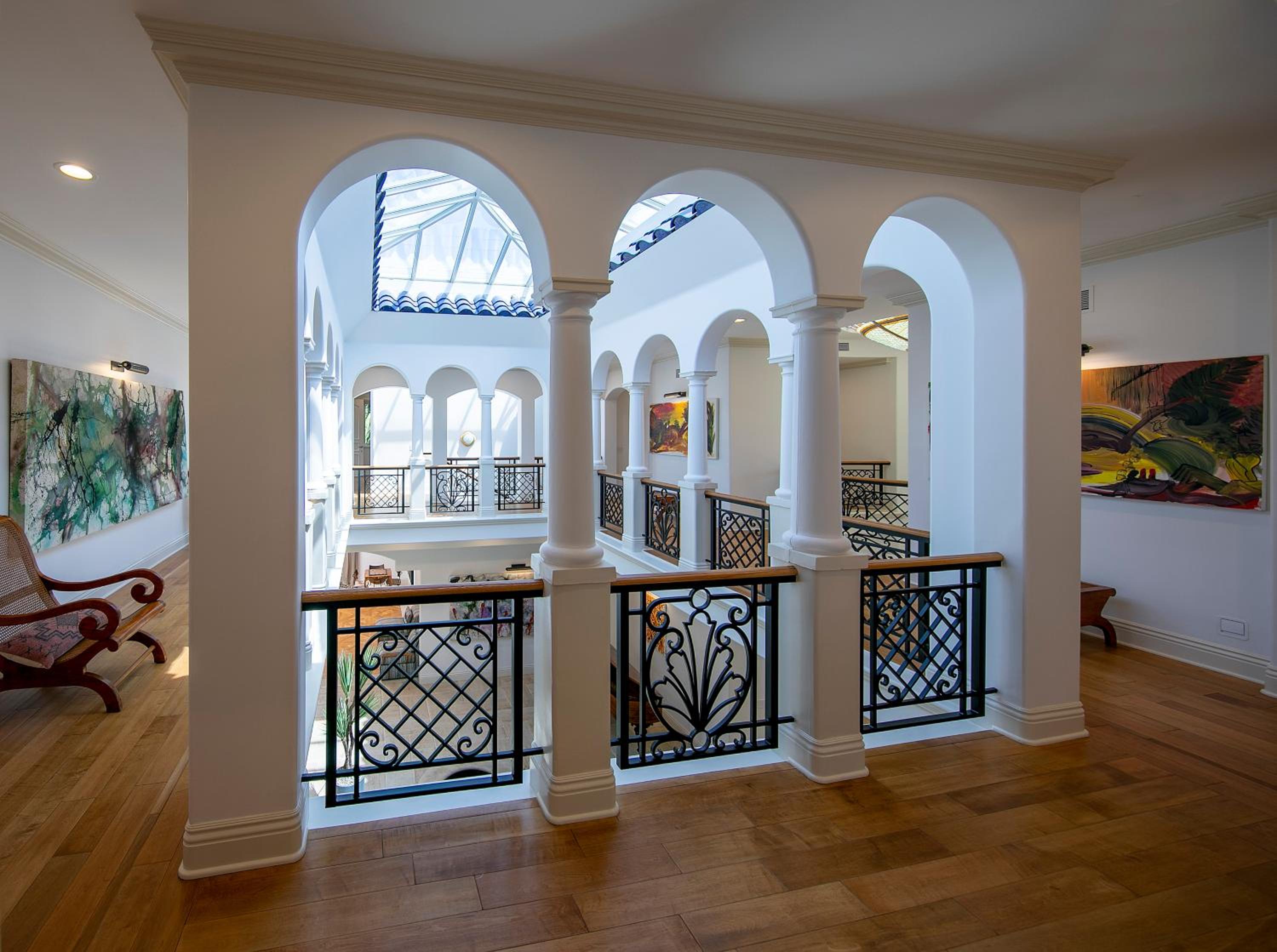Sophisticated Grand Mansion