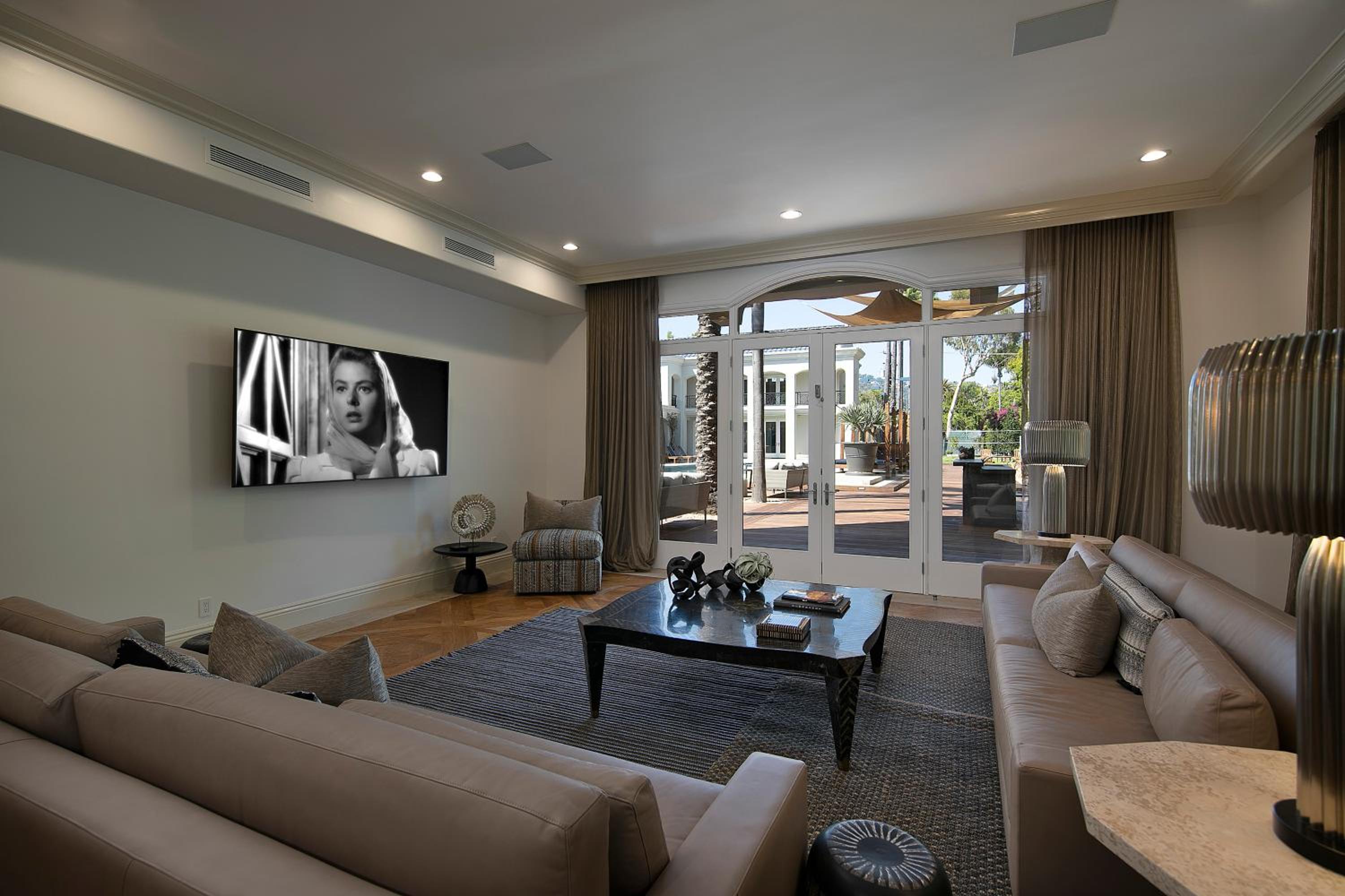 Sophisticated Grand Mansion