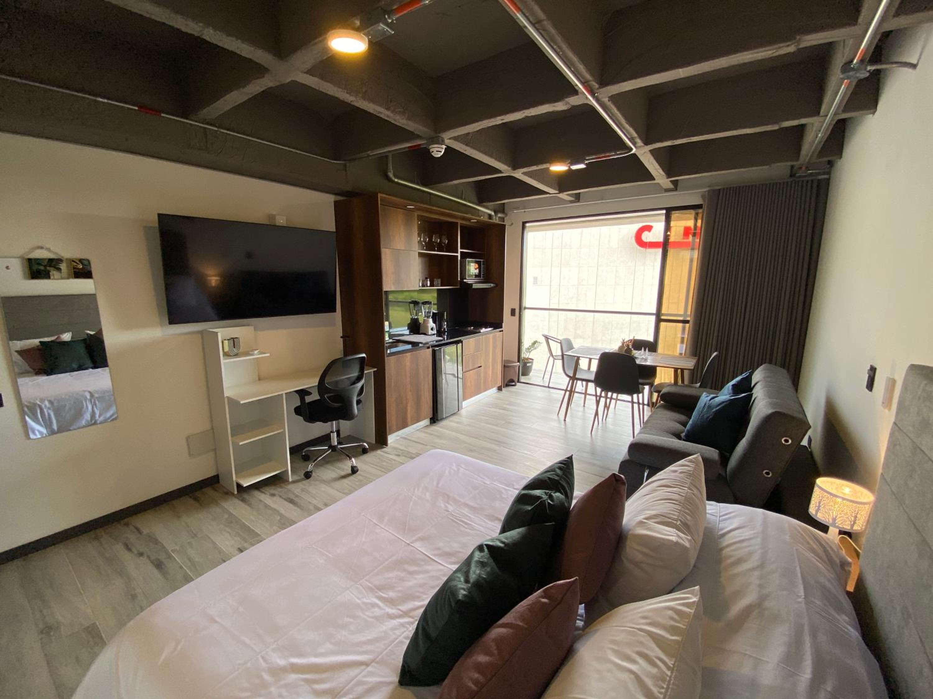 Epic Suites x Ahead