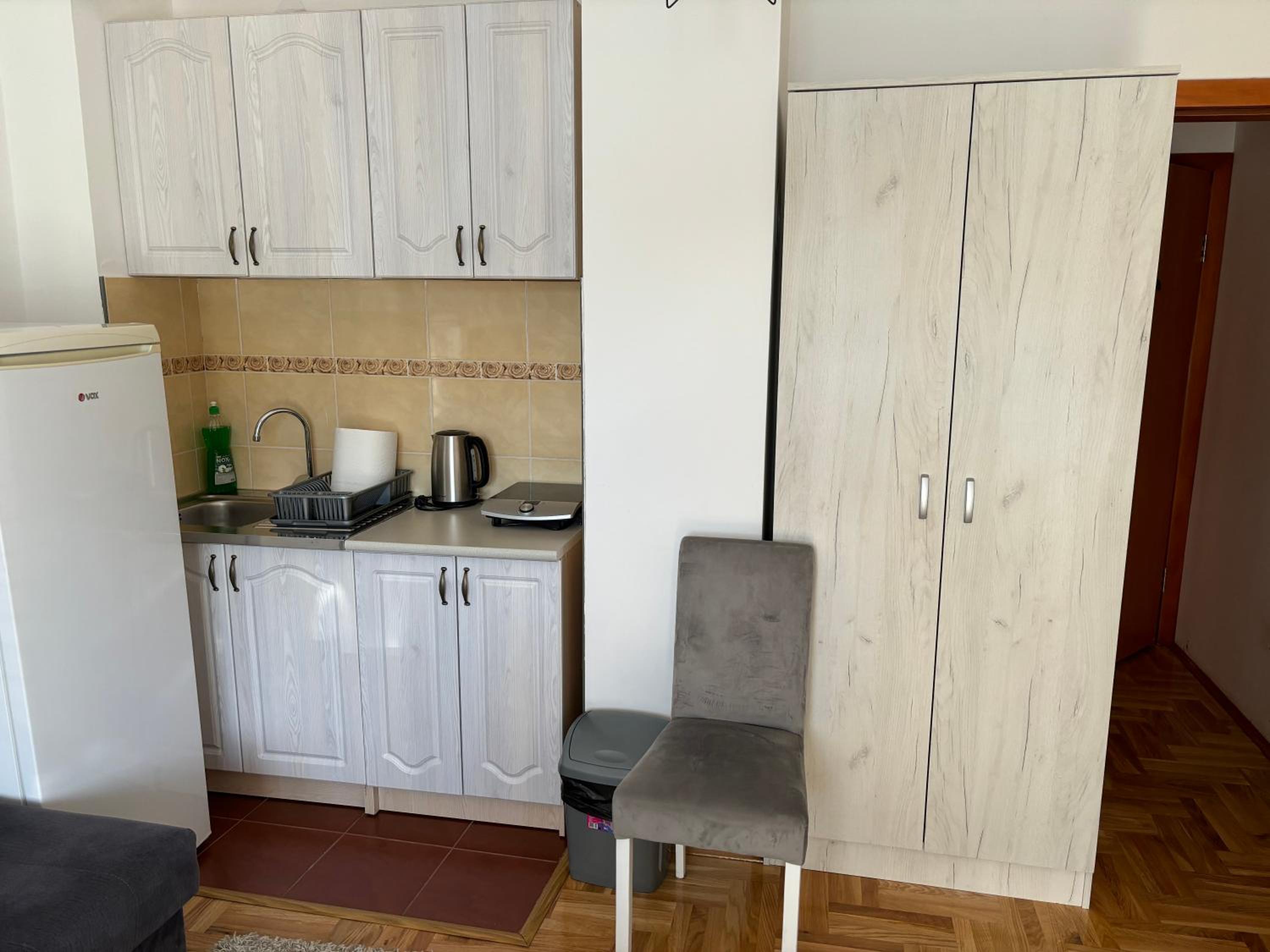 Zora Apartment