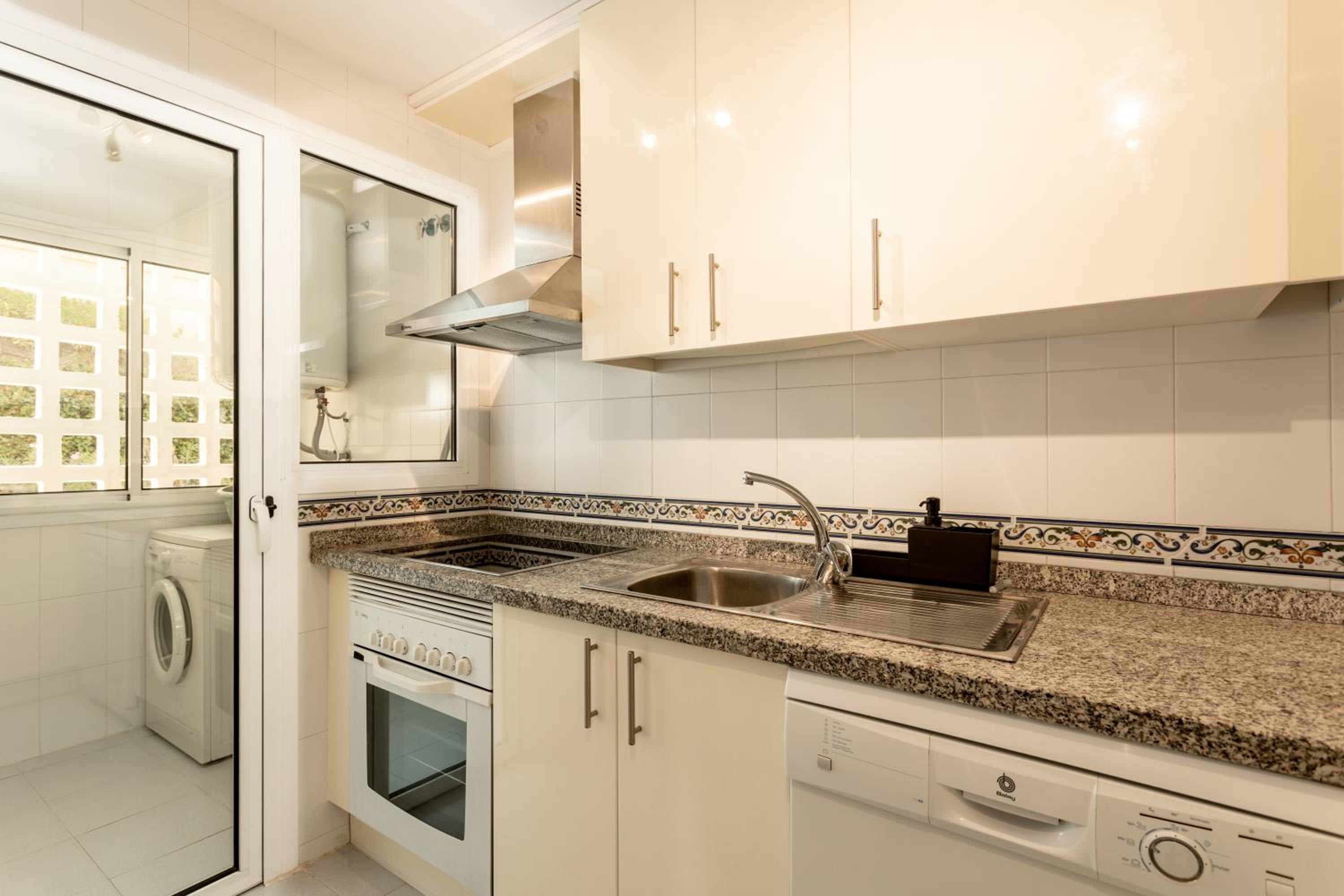 Duquesa Village Property