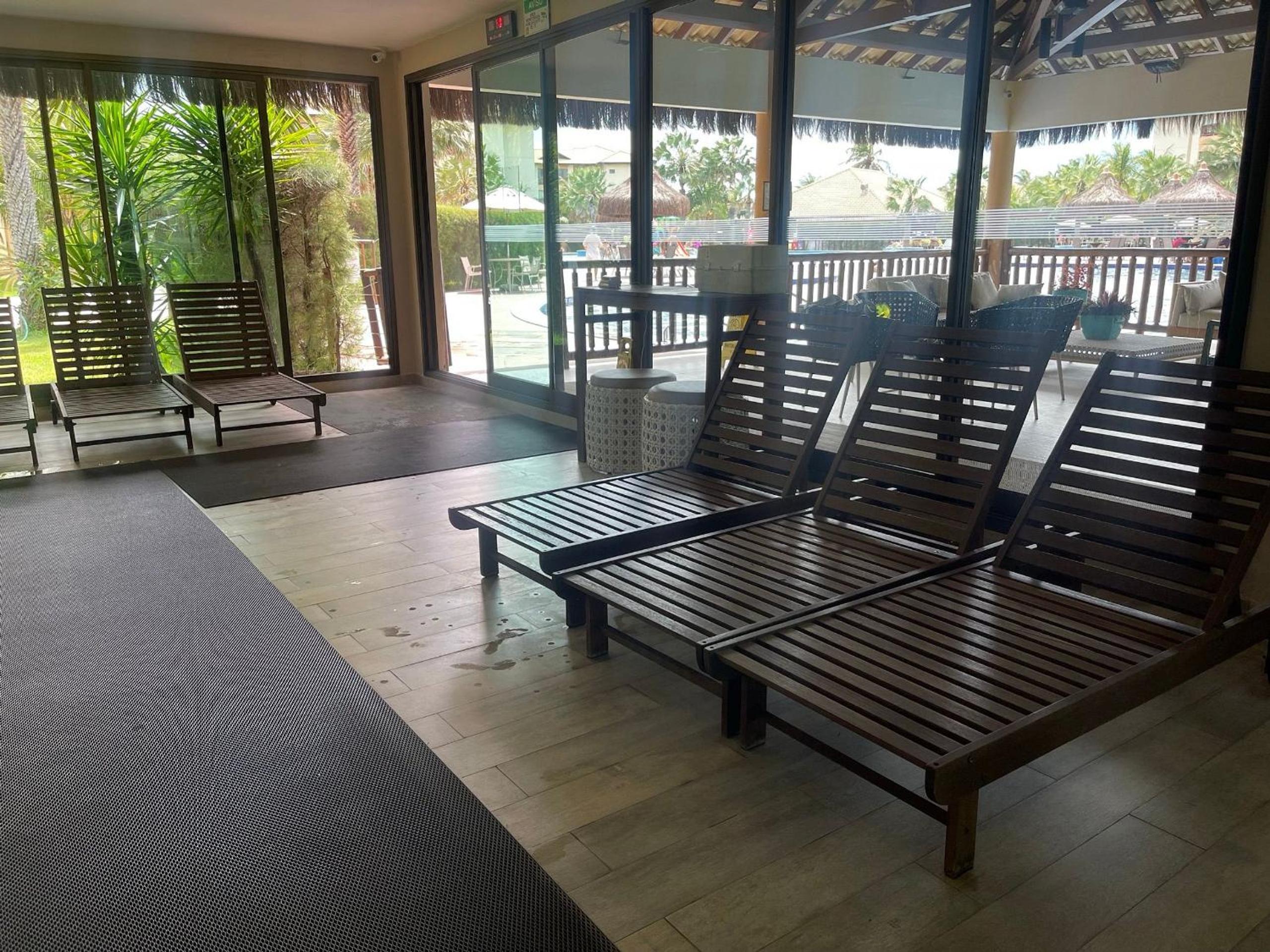 Summer Haven Suites