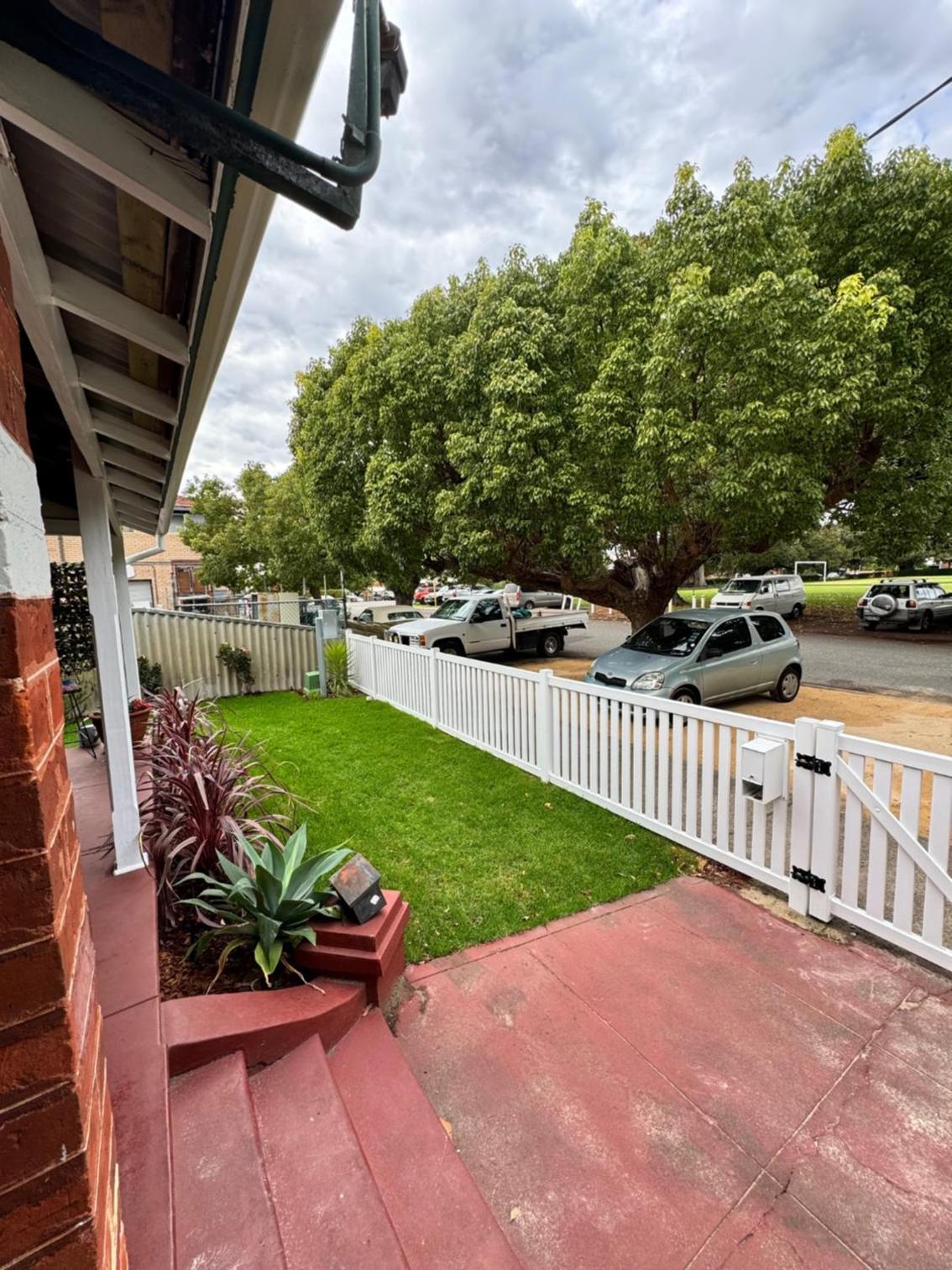 North Perth Stylish Abode CBD