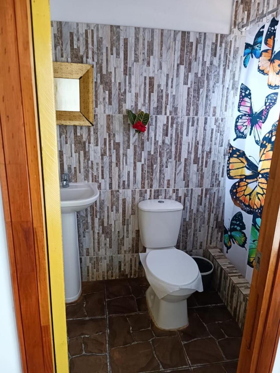 Hostal Oreko