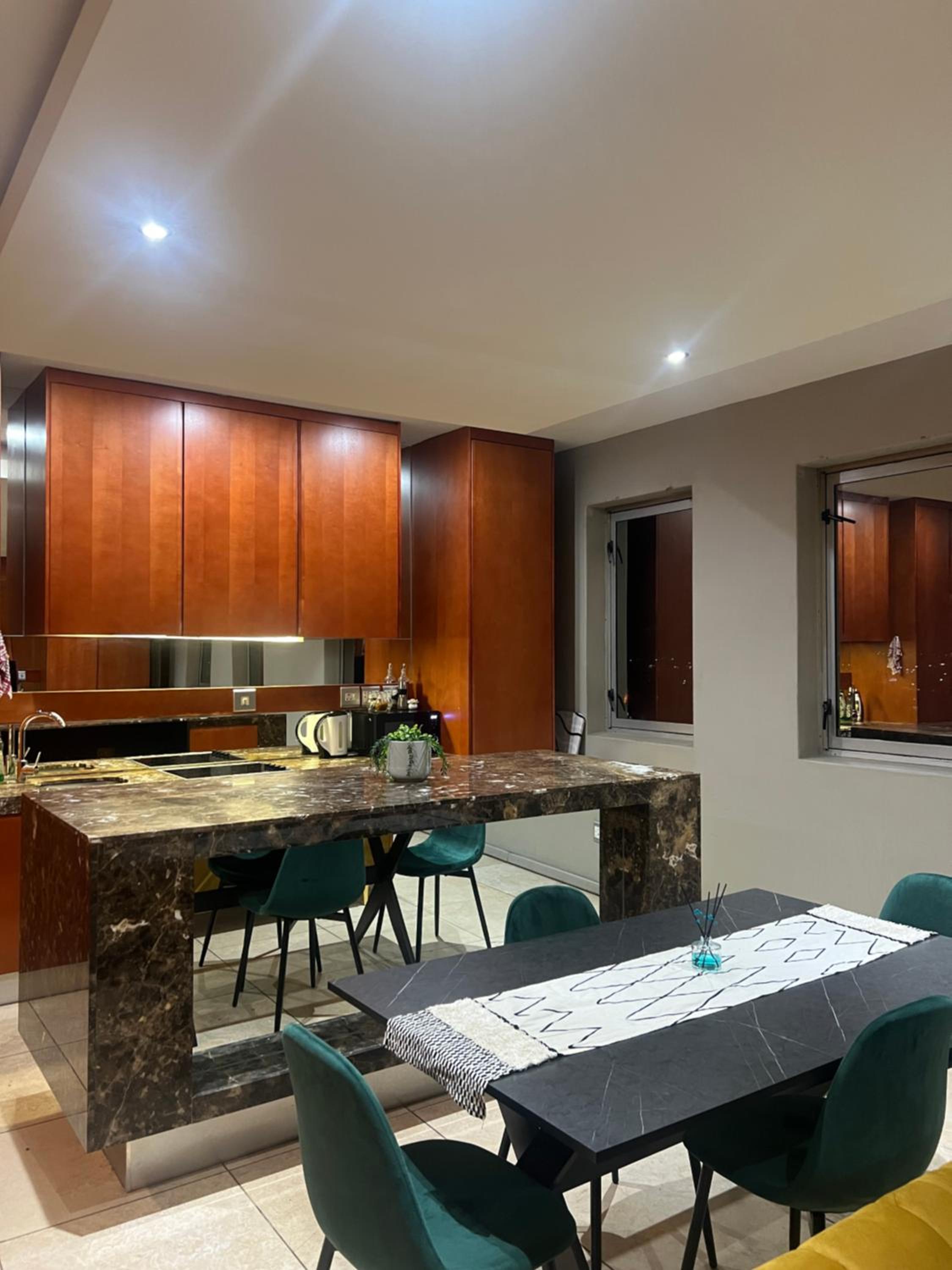 Luxury unit