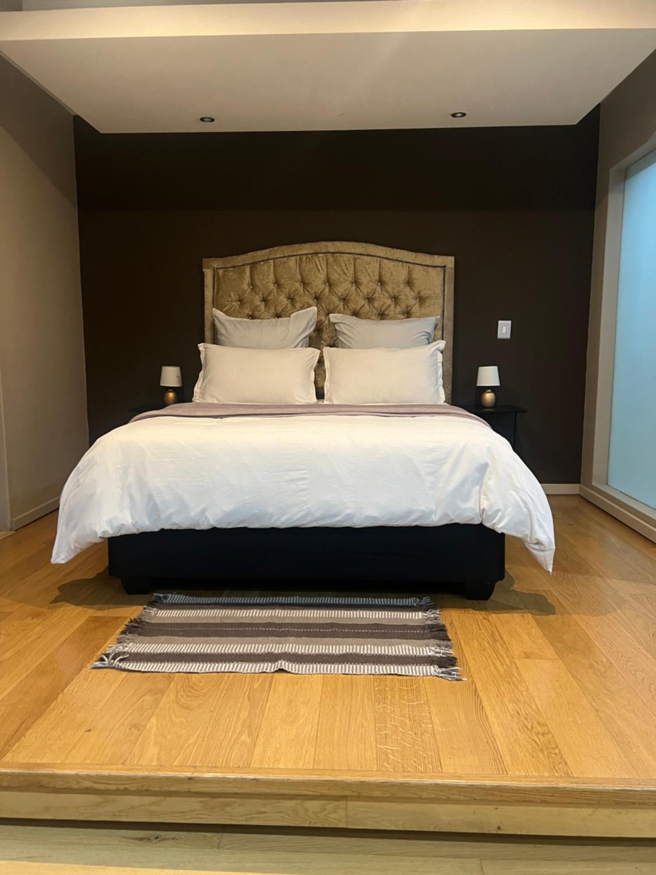 Luxury unit