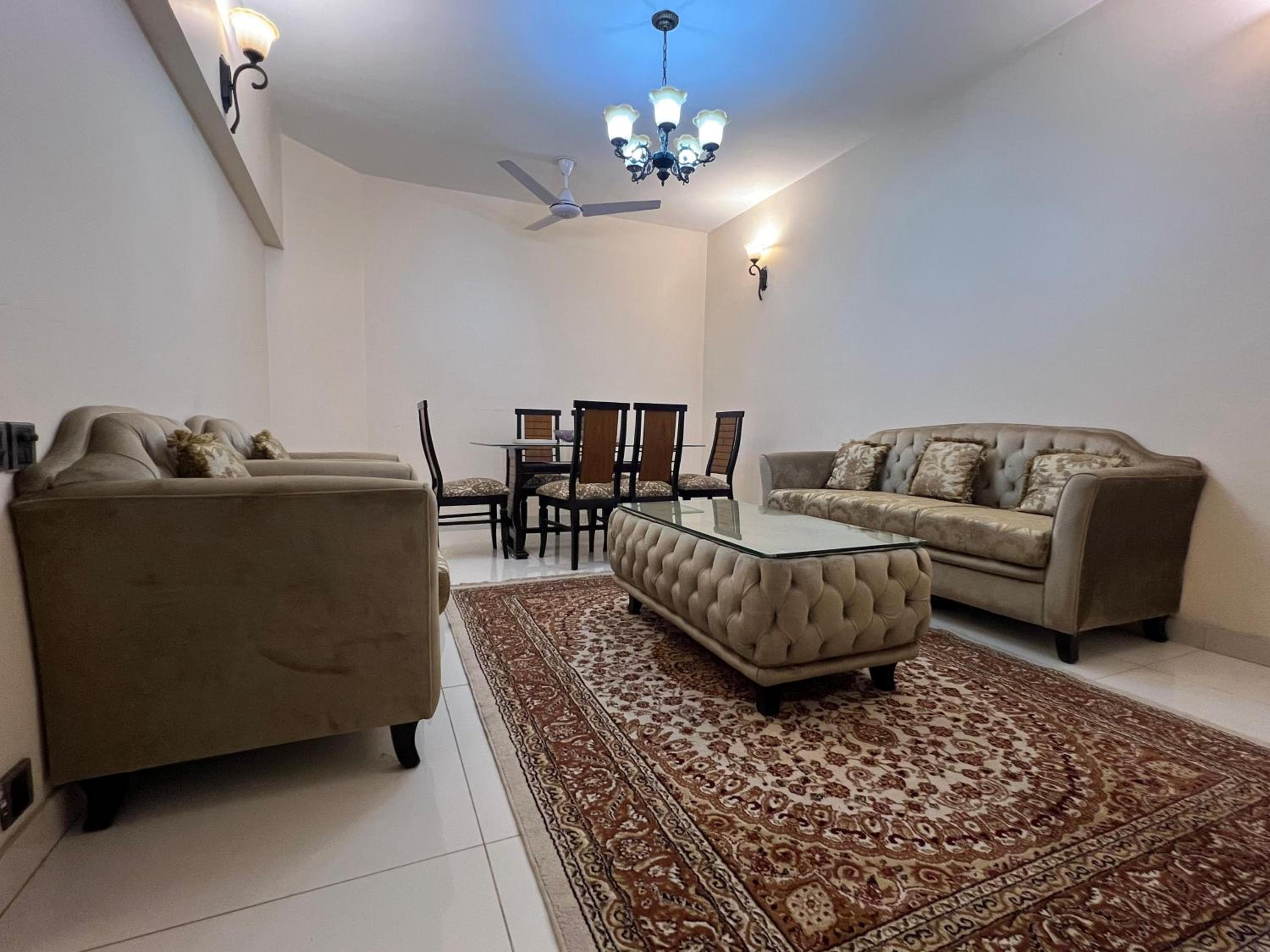 Comfortia Guest House 2 Bed DringDining