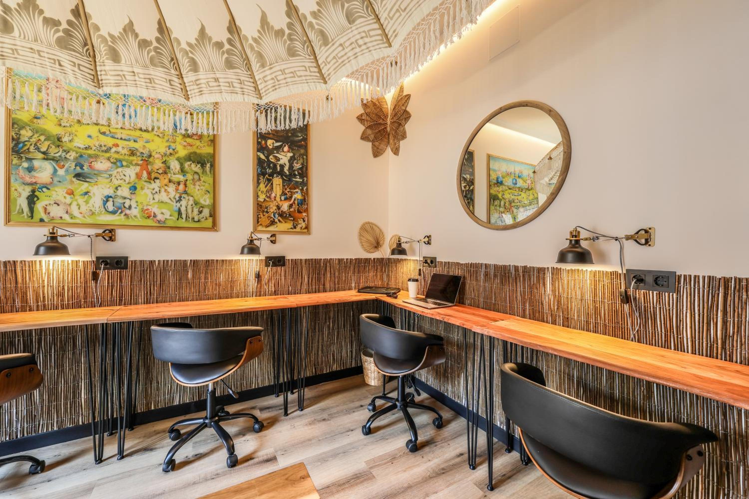 meeting & event spaces