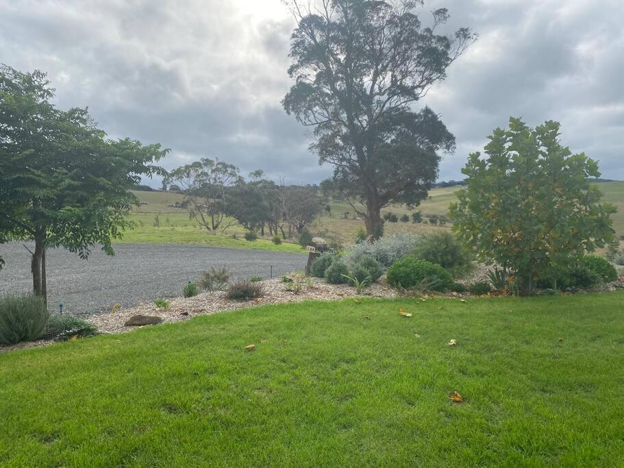 Luxury Modern Farm Stay with Country Living