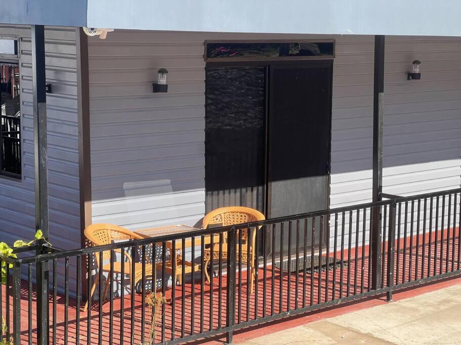 Modern 2 Bedroom Home - view 6