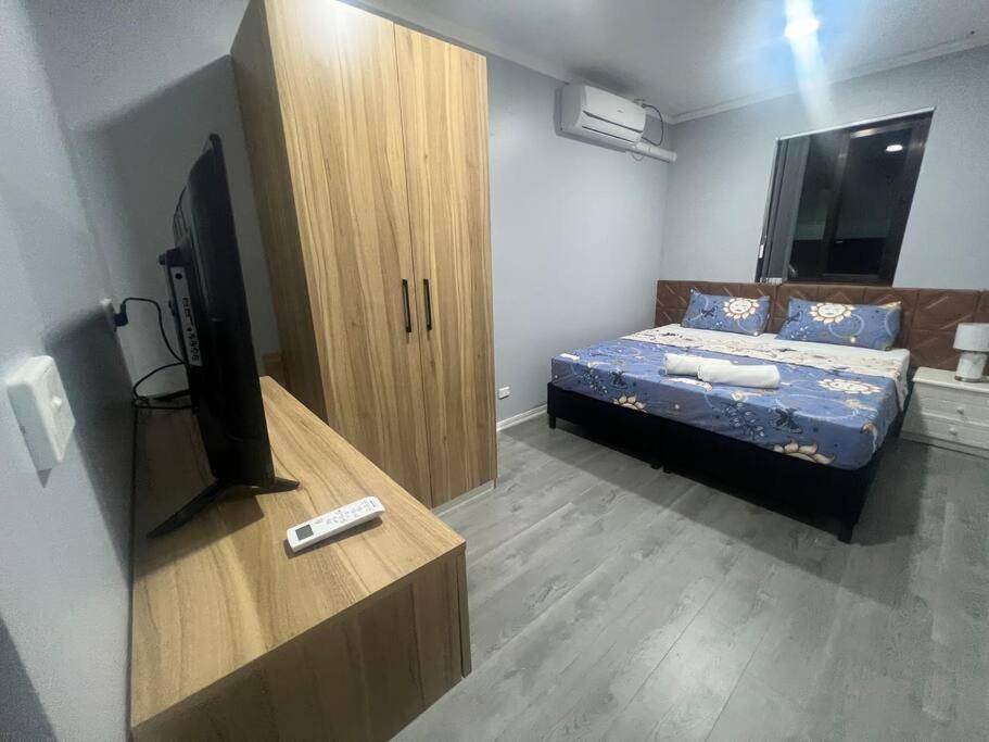 Modern 2 Bedroom Home - view 9