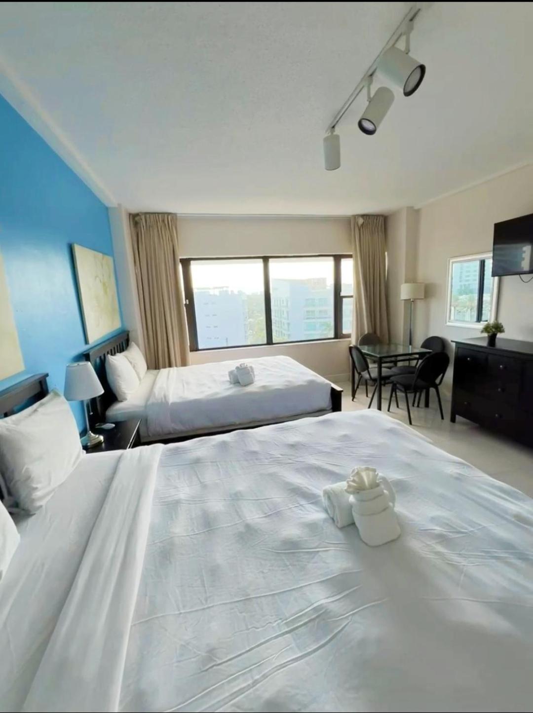 Oceanfront Studio Miami Beach