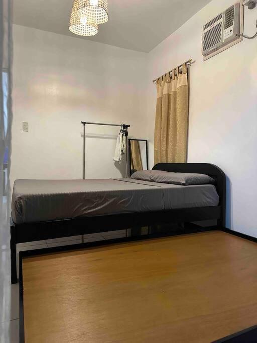 Andrei Holiday House