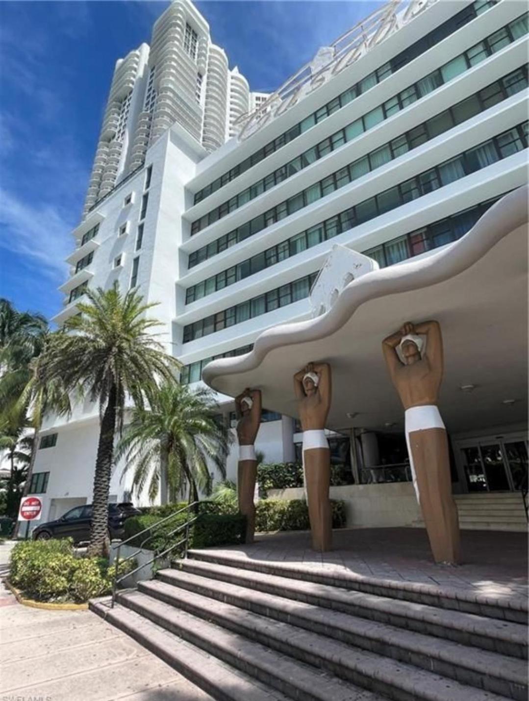 Oceanfront Studio Miami Beach