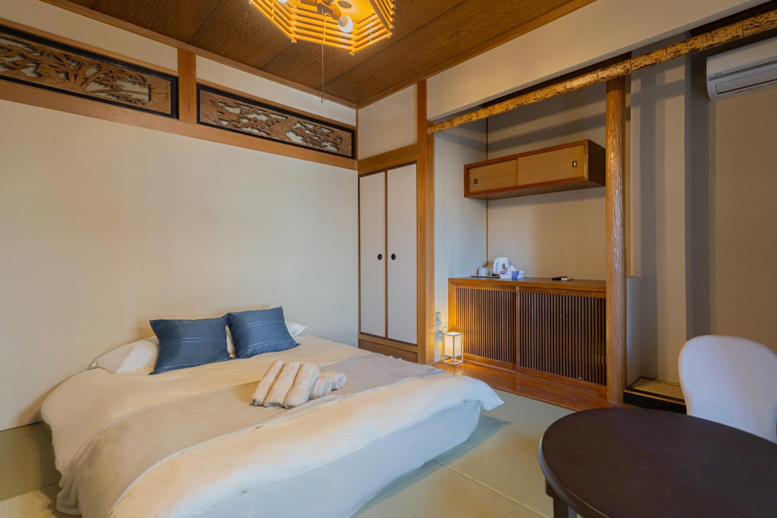 RELAX Condo Namba Daikokucho