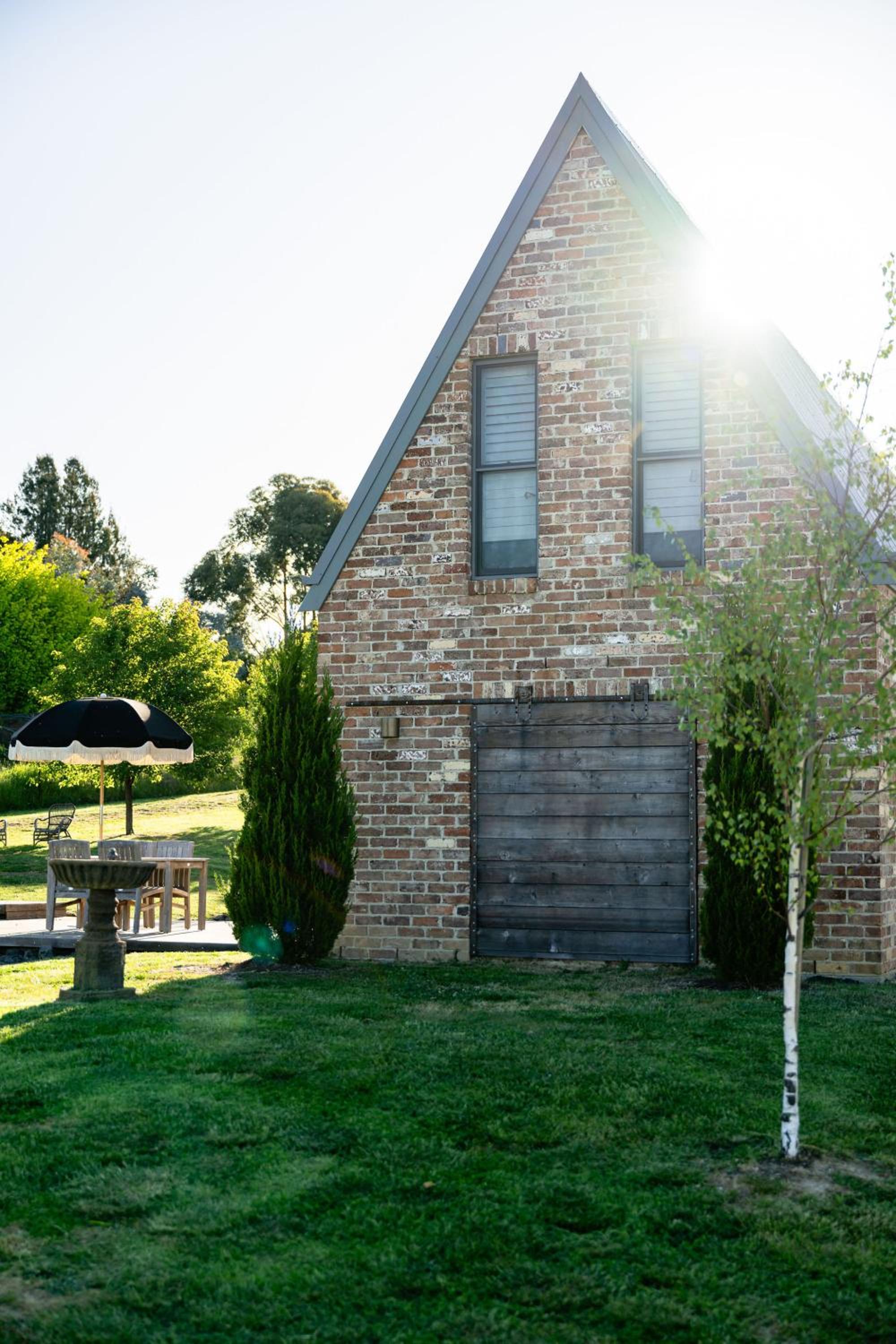 Loft House - On Heifer Station Vineyard