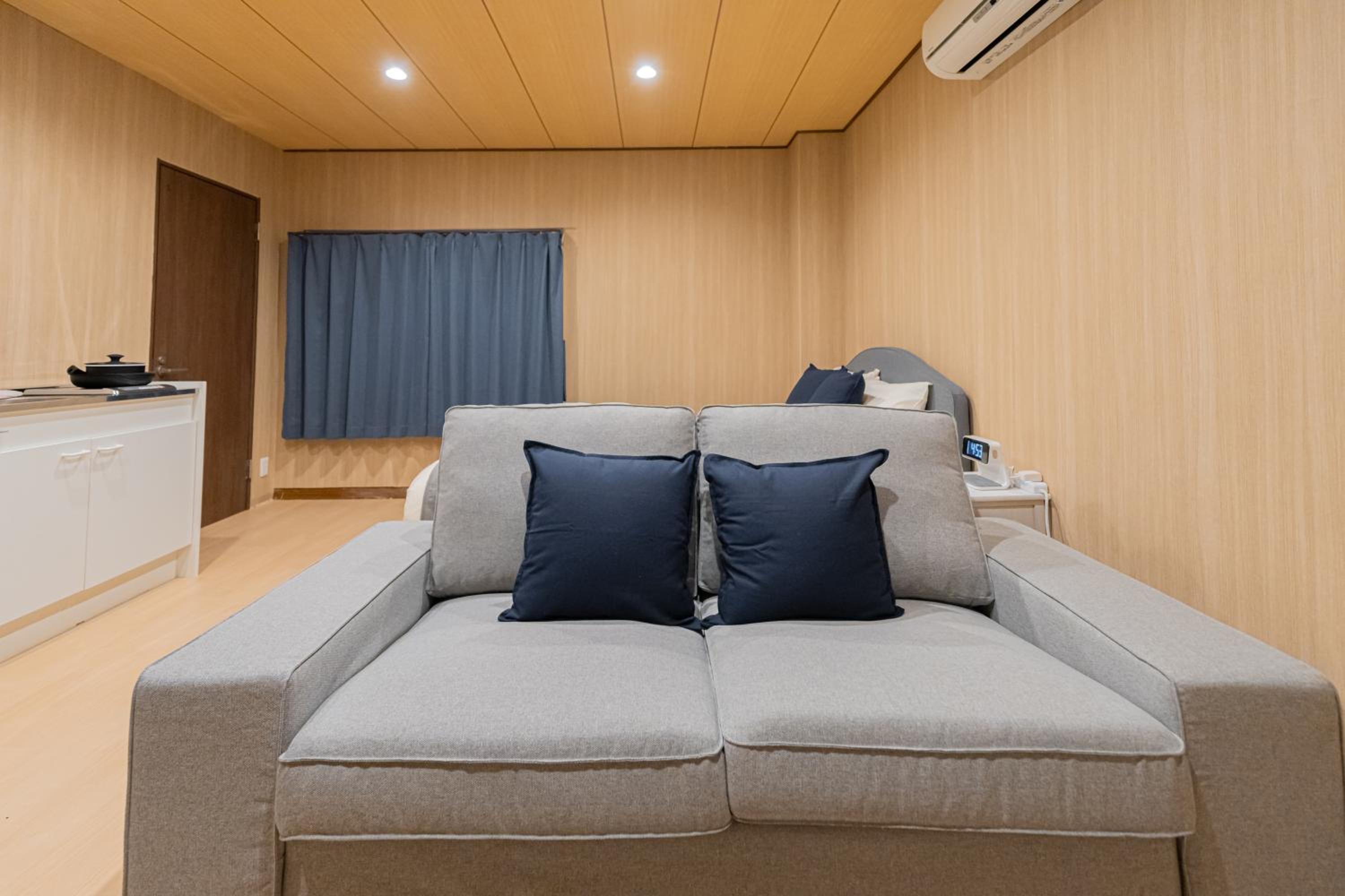 RELAX Condo Namba Daikokucho