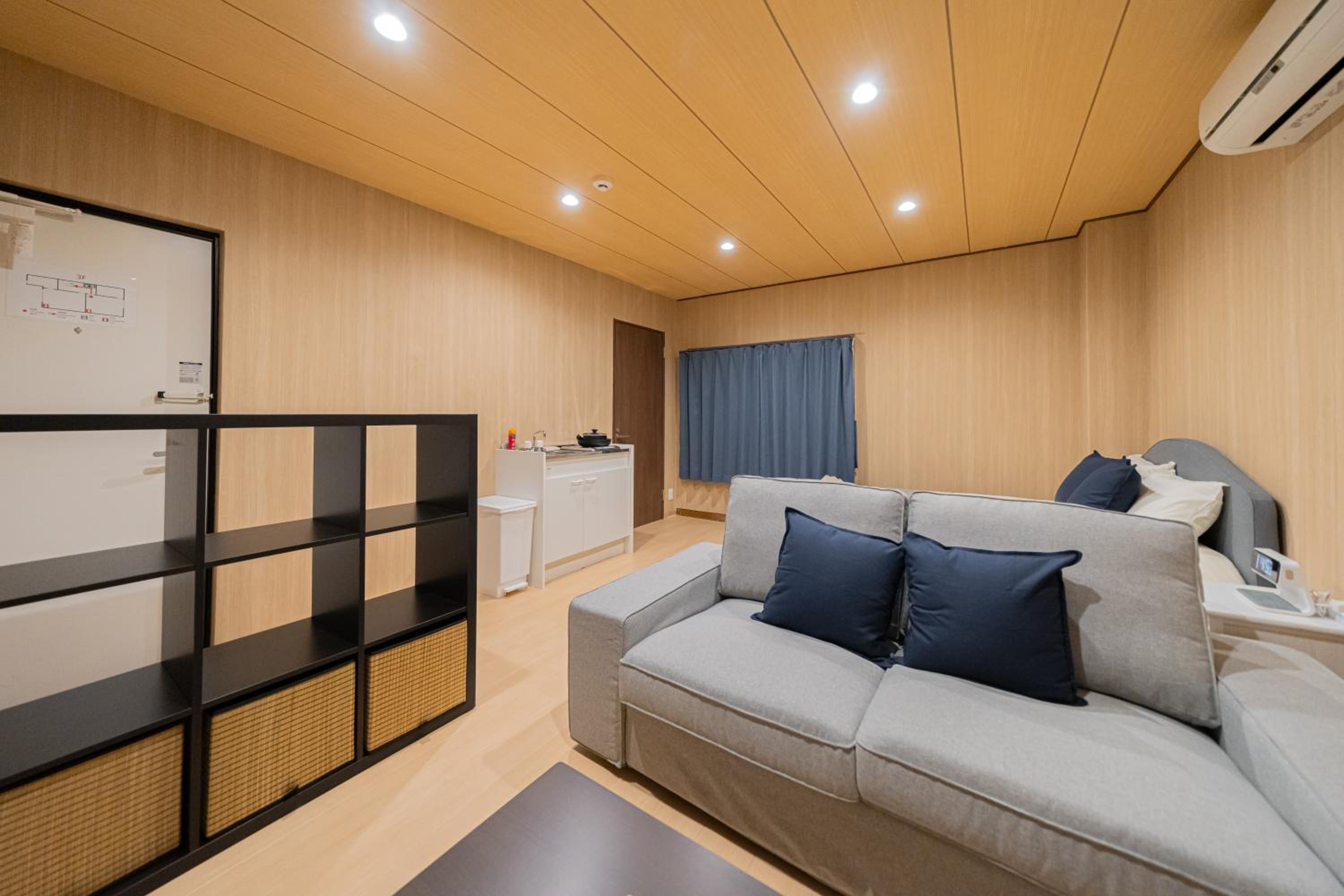 RELAX Condo Namba Daikokucho