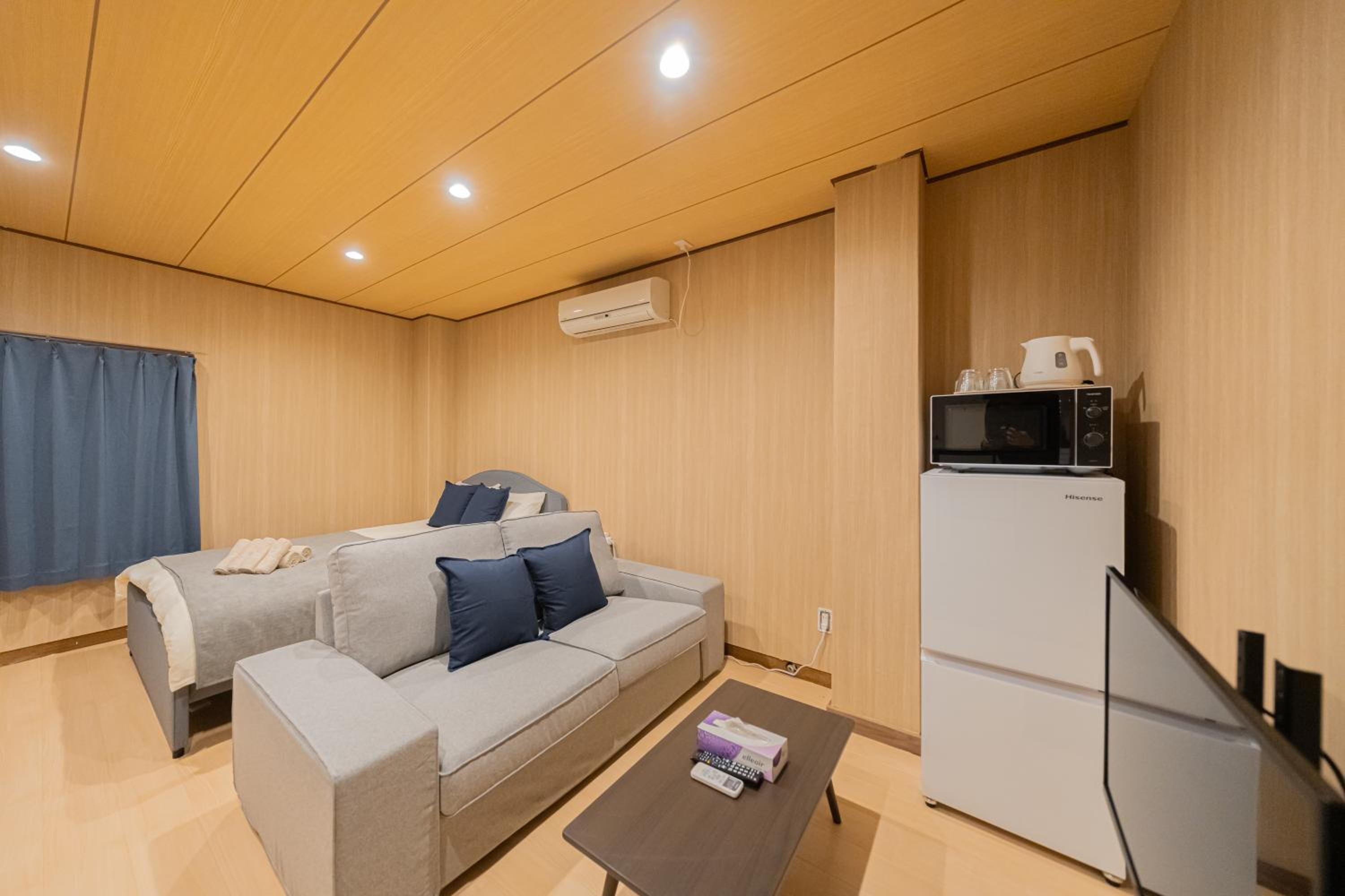RELAX Condo Namba Daikokucho