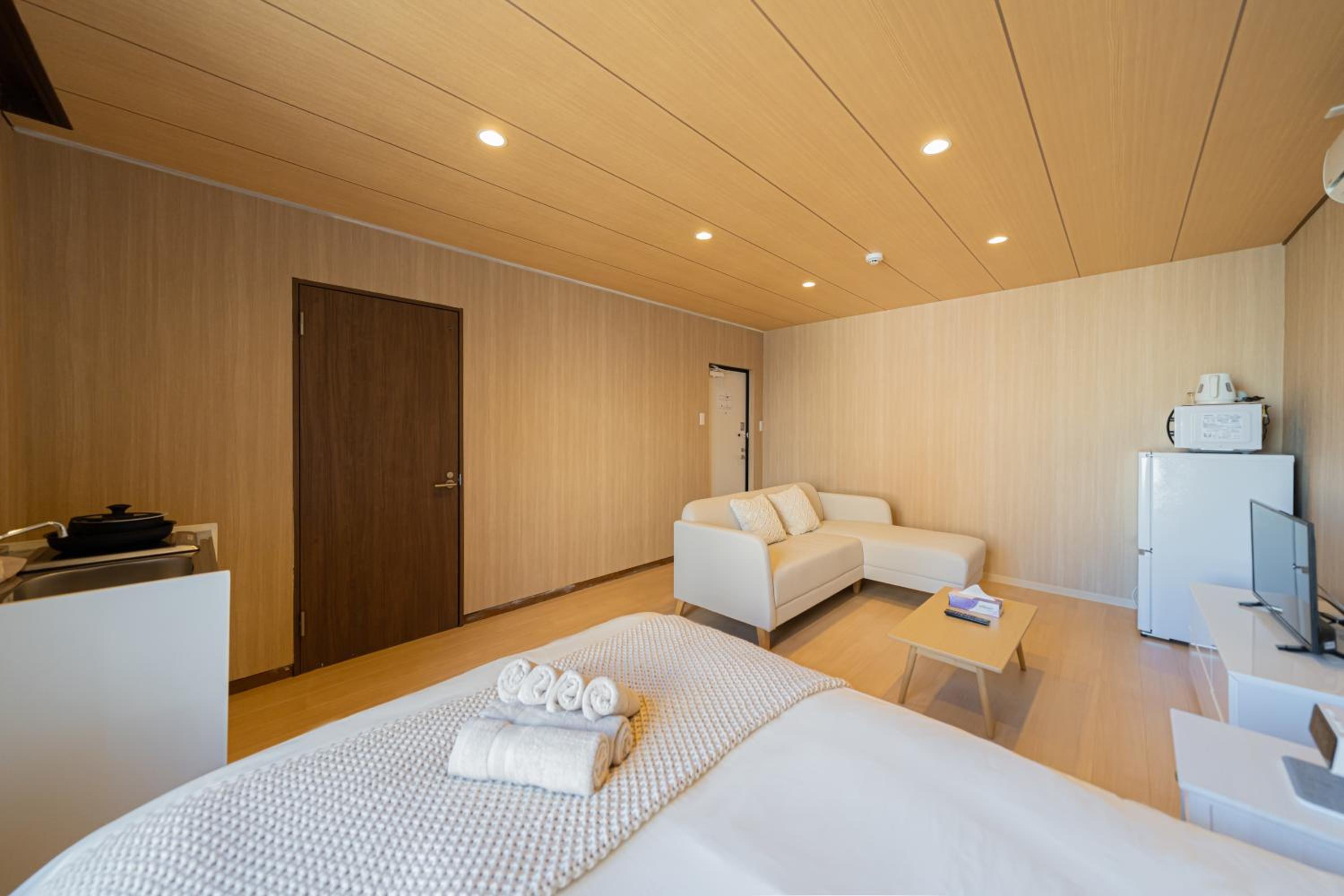 RELAX Condo Namba Daikokucho
