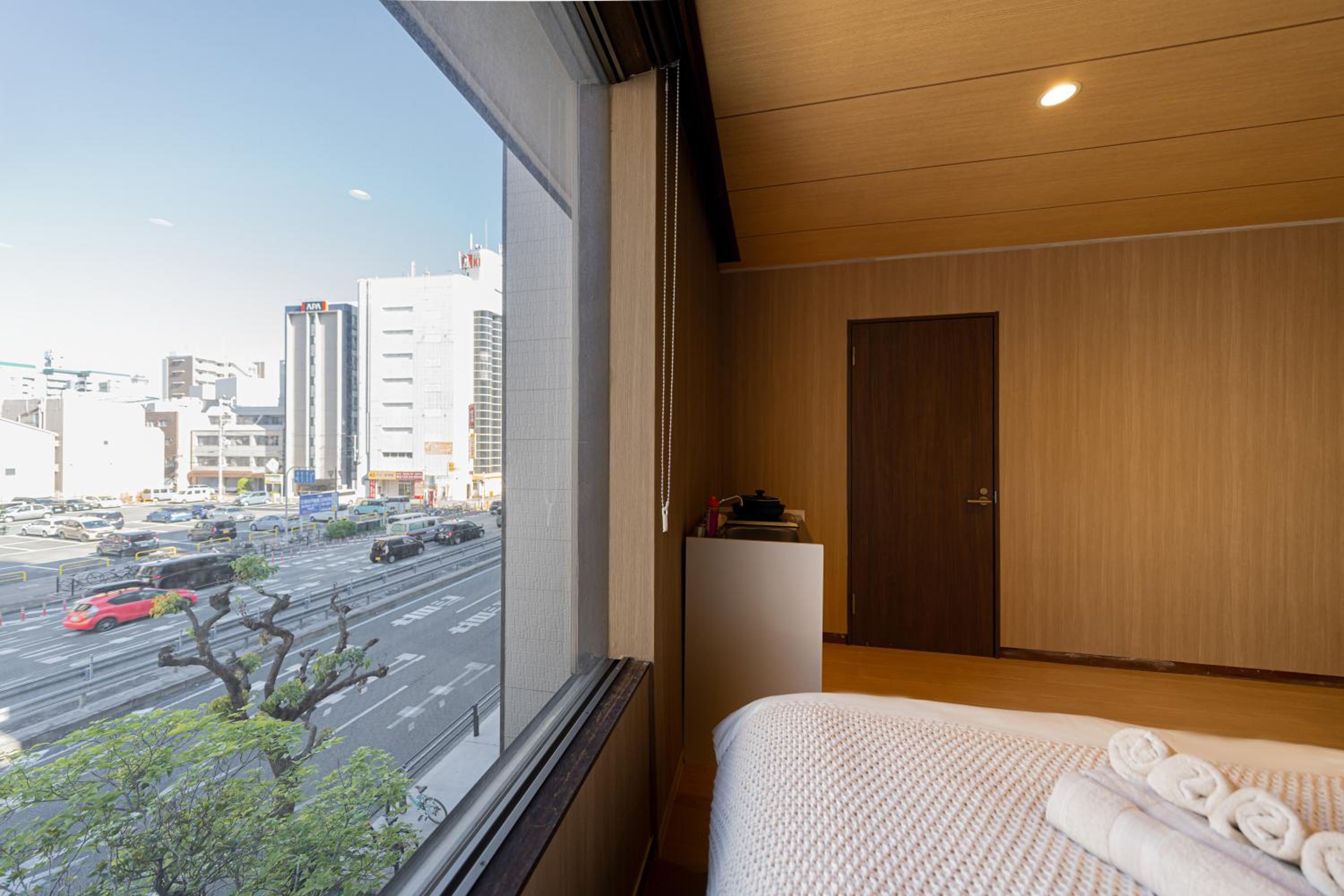 RELAX Condo Namba Daikokucho
