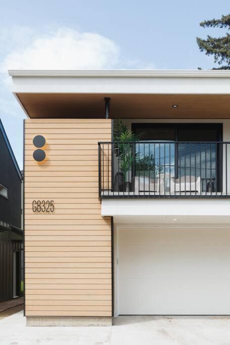Casa Bramble Luxury 2Bed Suite near UofA Hospital