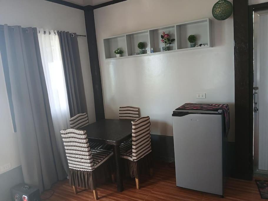 Zyrine Homestay - Seawall Side view 4