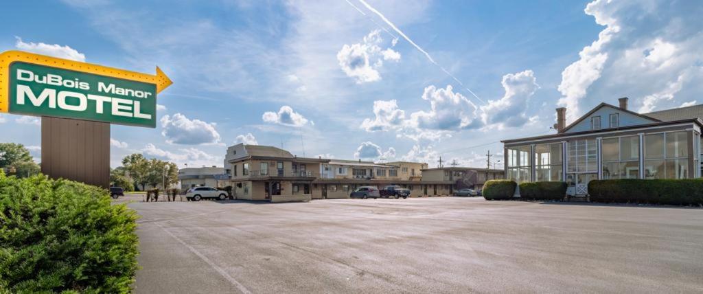 DuBois Manor Motel view 3