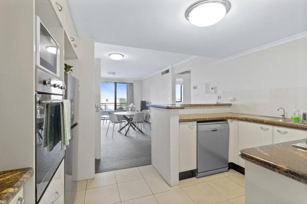 91A Sydney Central Convenient 1Bedroom Apt with Free Parking