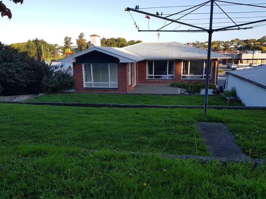 Handy Location - 3brd home! view 2