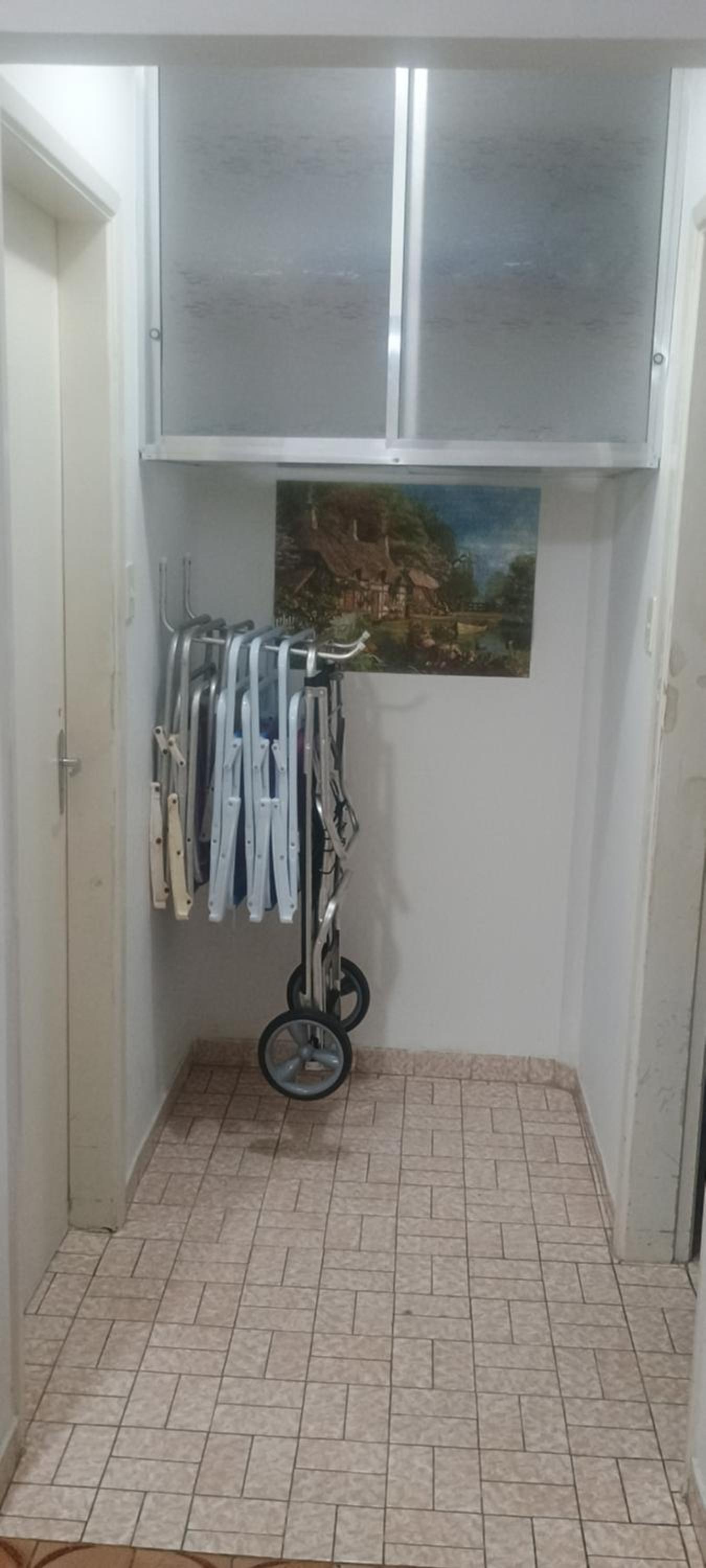 Prédio Frente Para o Mar Pé na Areia Lado Mercado Extra