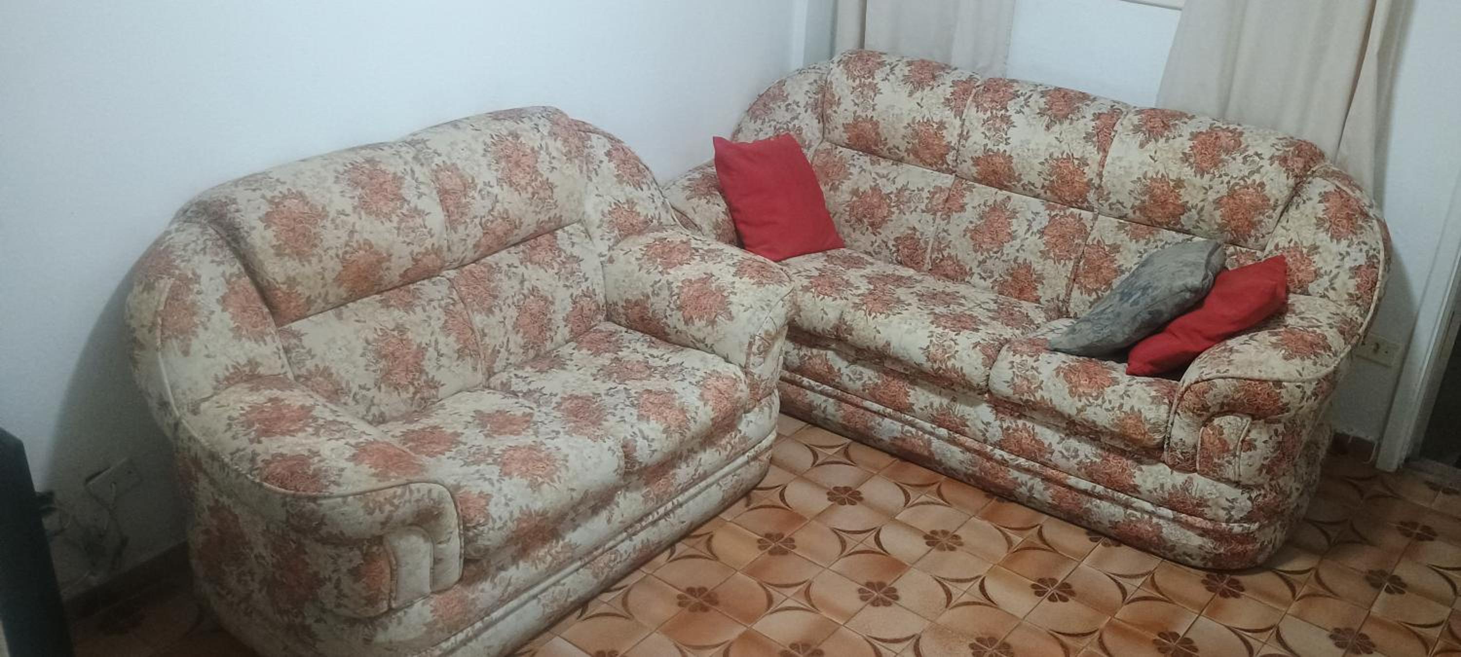 Prédio Frente Para o Mar Pé na Areia Lado Mercado Extra
