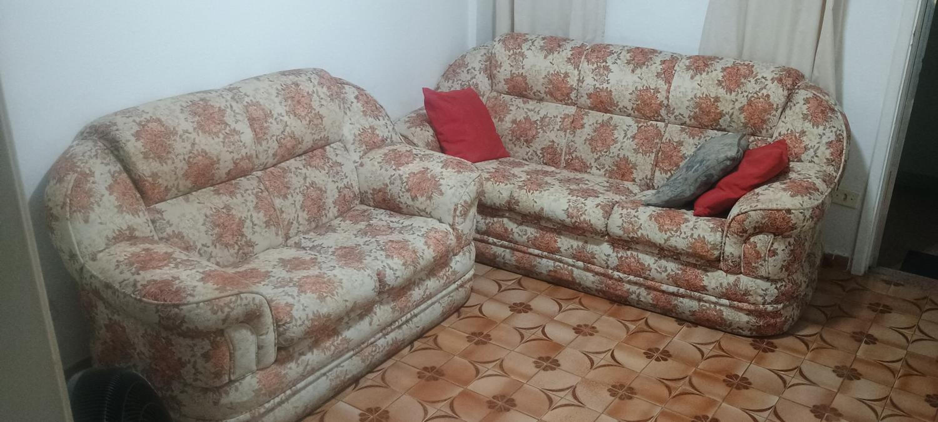 Prédio Frente Para o Mar Pé na Areia Lado Mercado Extra