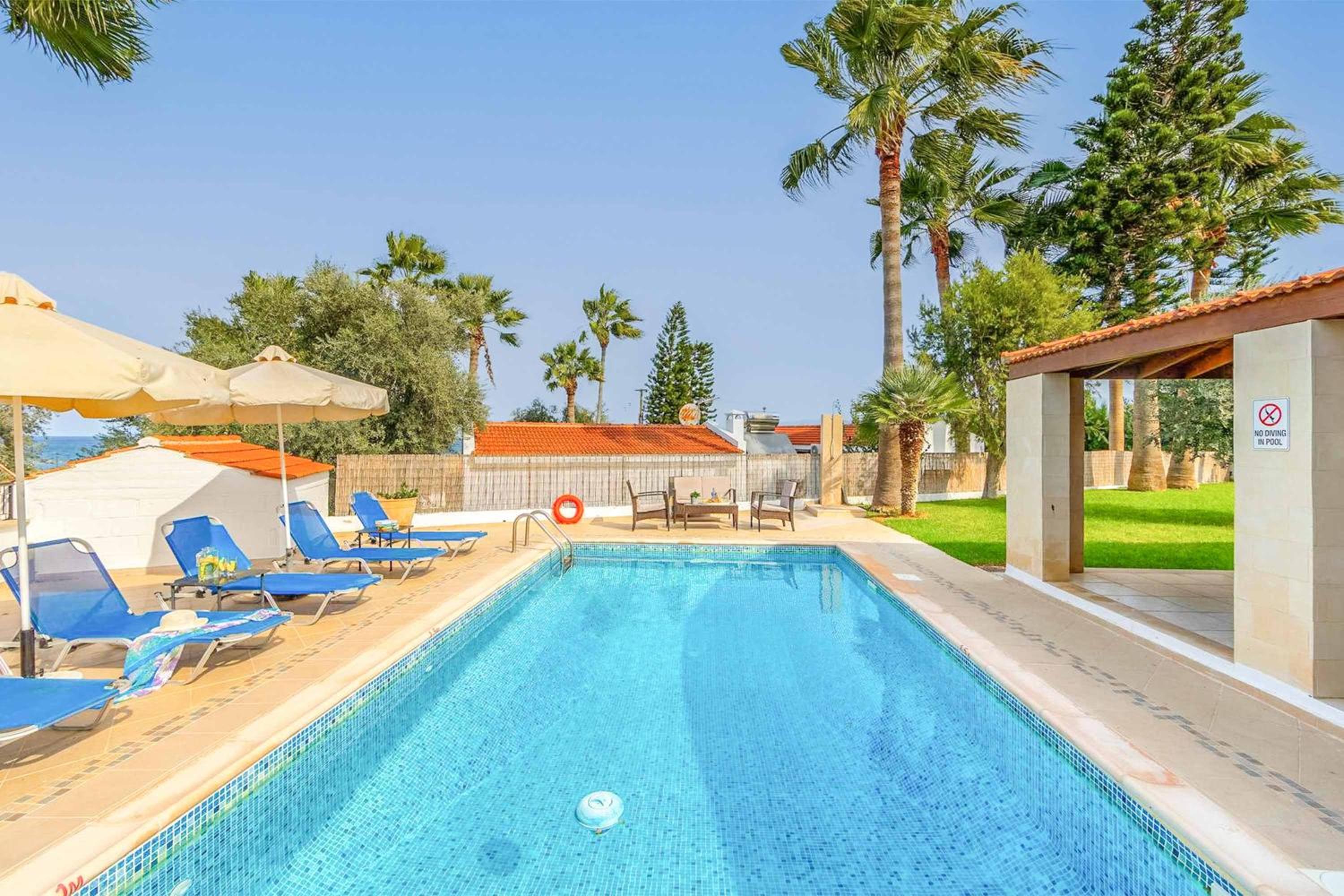 Villa Evanthia Polis