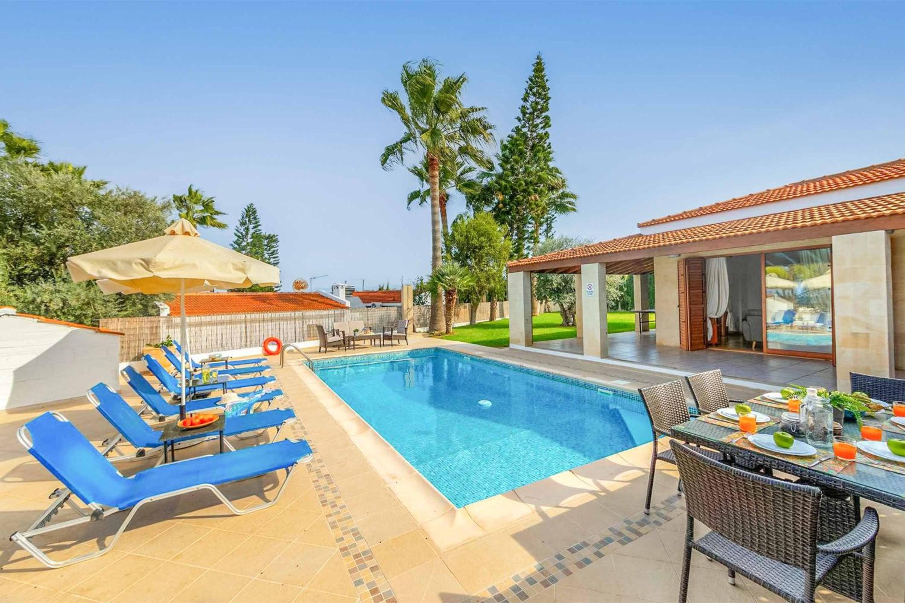 Villa Evanthia Polis