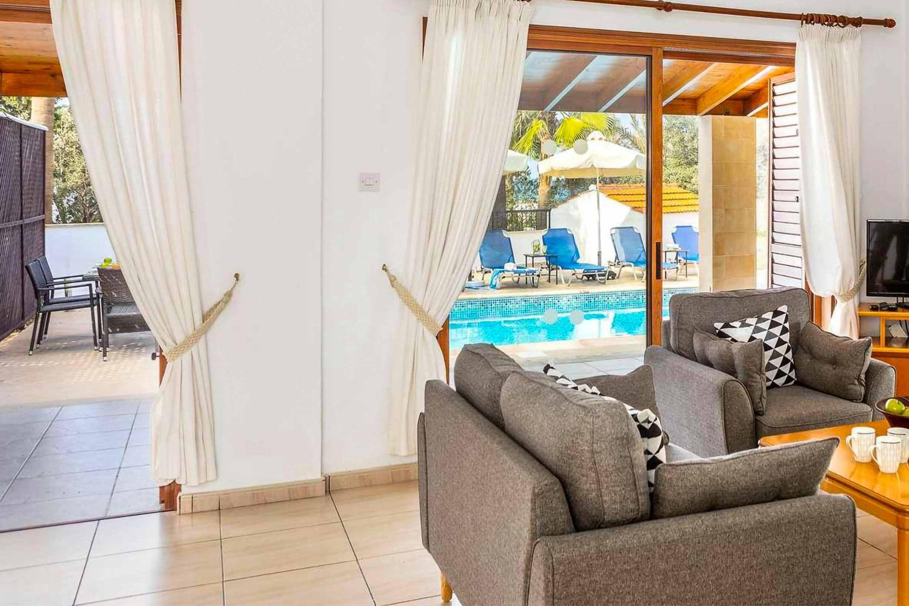 Villa Evanthia Polis