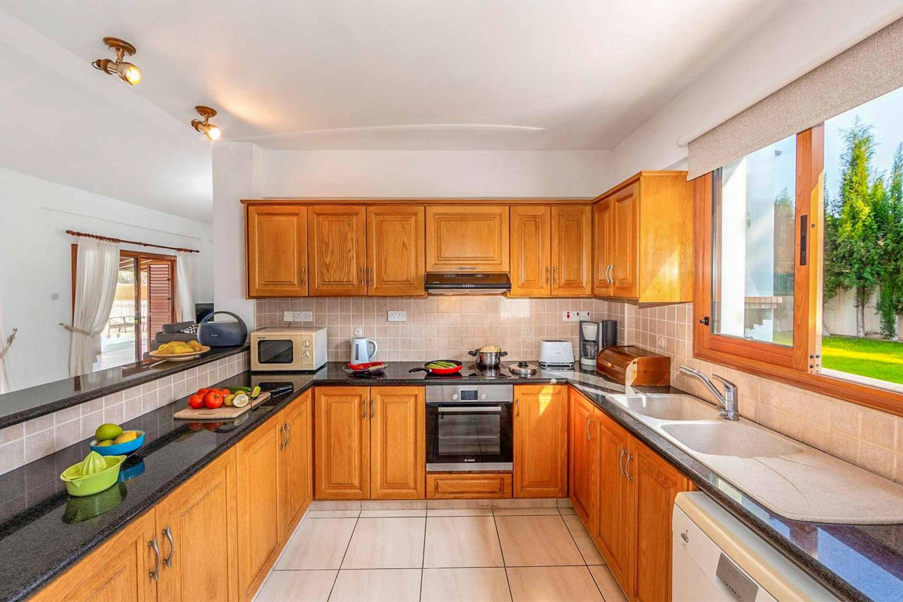 Villa Evanthia Polis