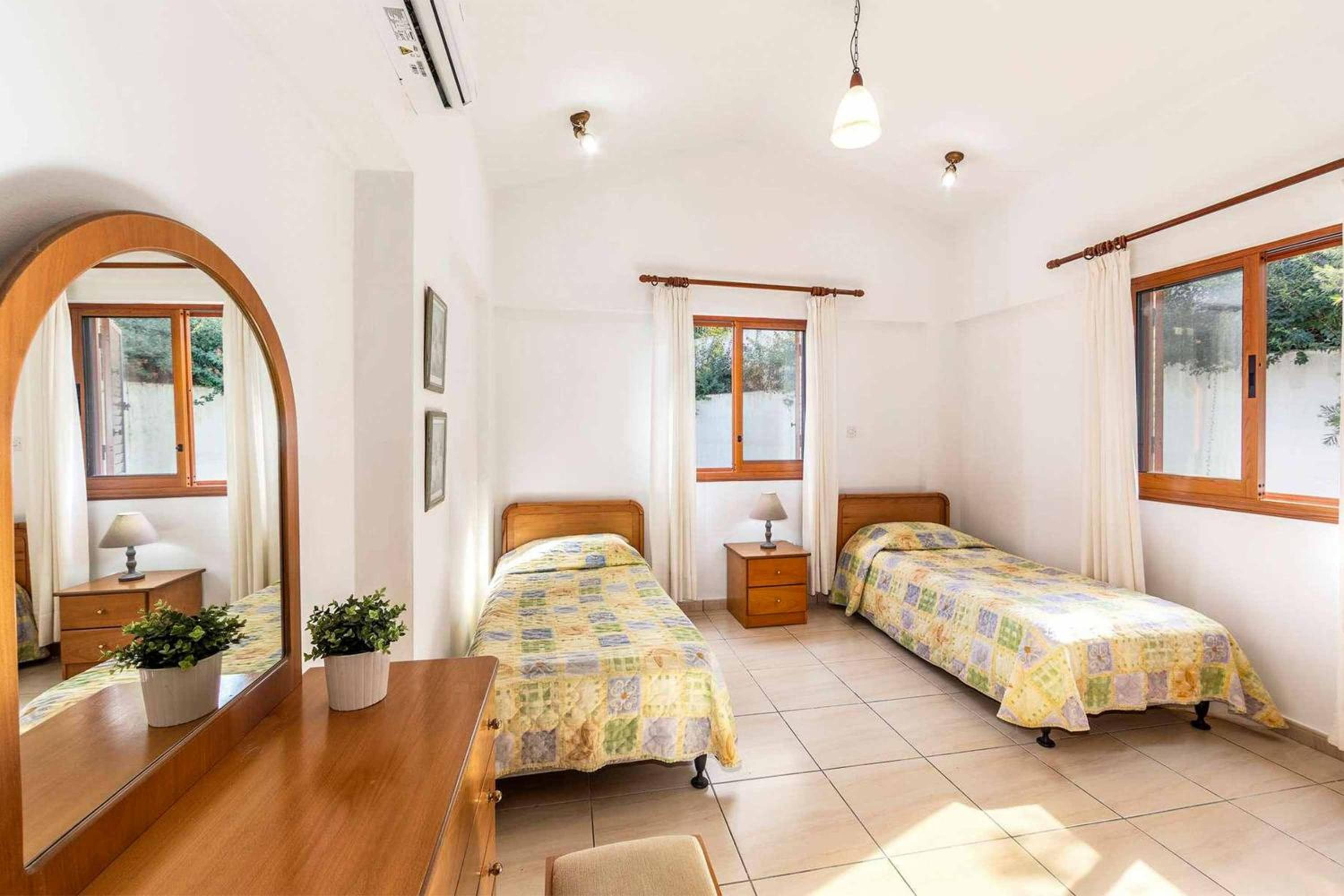 Villa Evanthia Polis