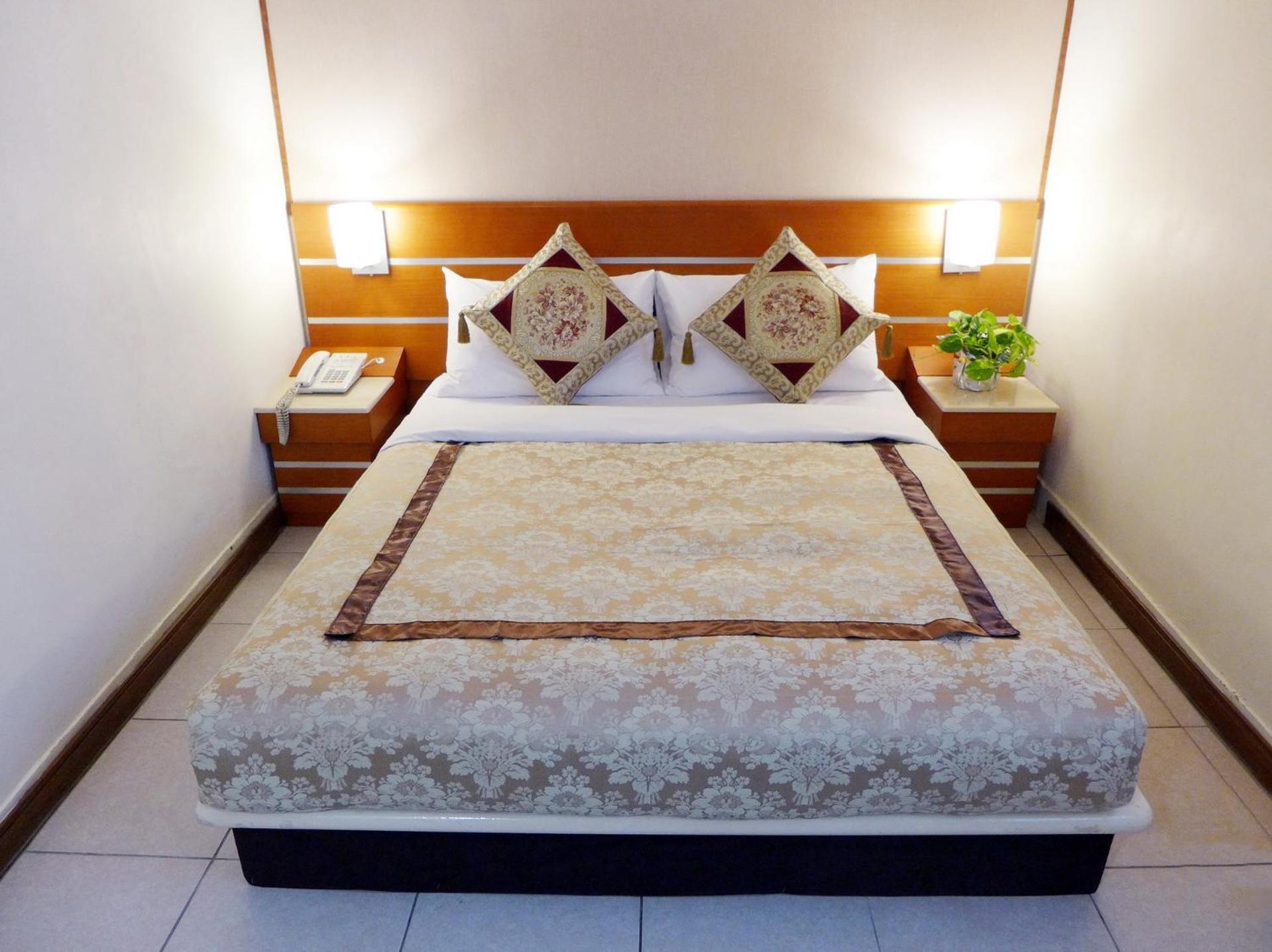 Hua Guo Hotel