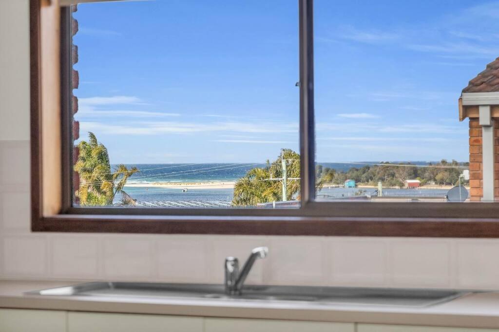 Harbour Lights - townside with a pool