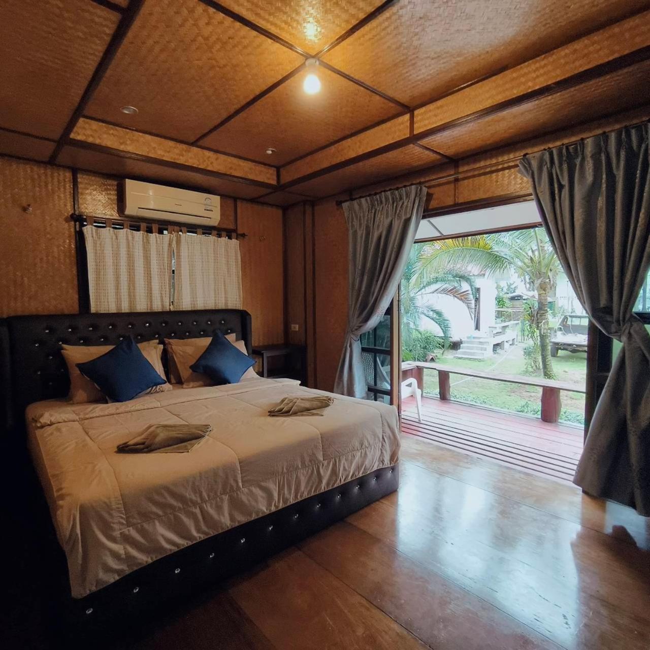 Koh kood Neverland beach resort