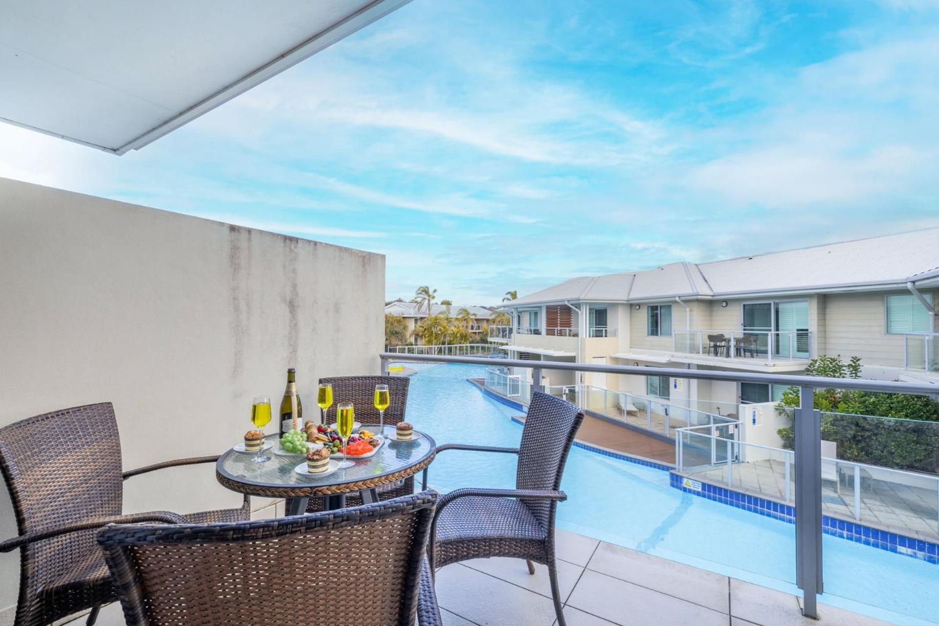 Hotel Pacific Blue 244, 255 Sandy Point Rd - Pool, Aircon, Linen And Resort Features