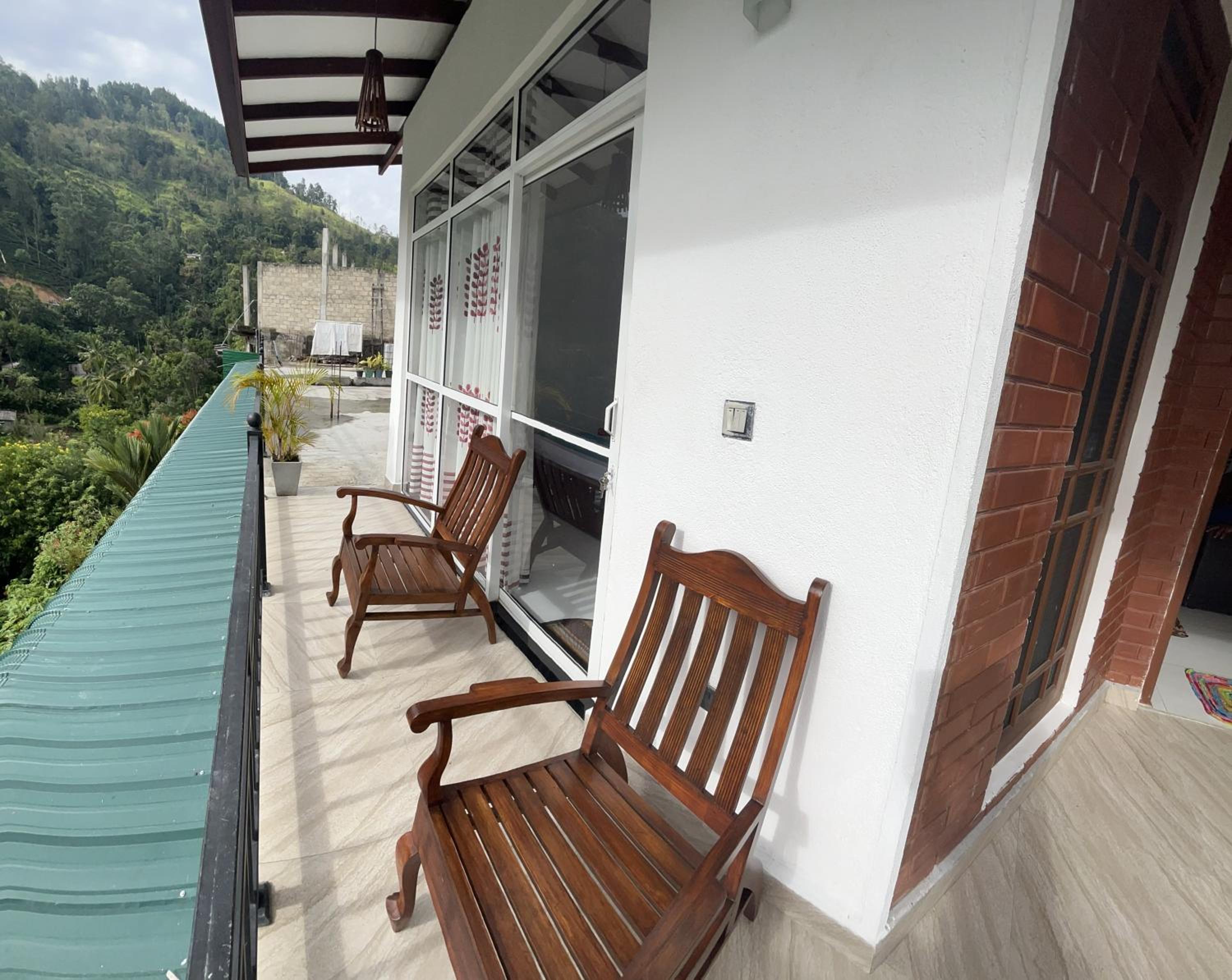 Ella Aura view homestay