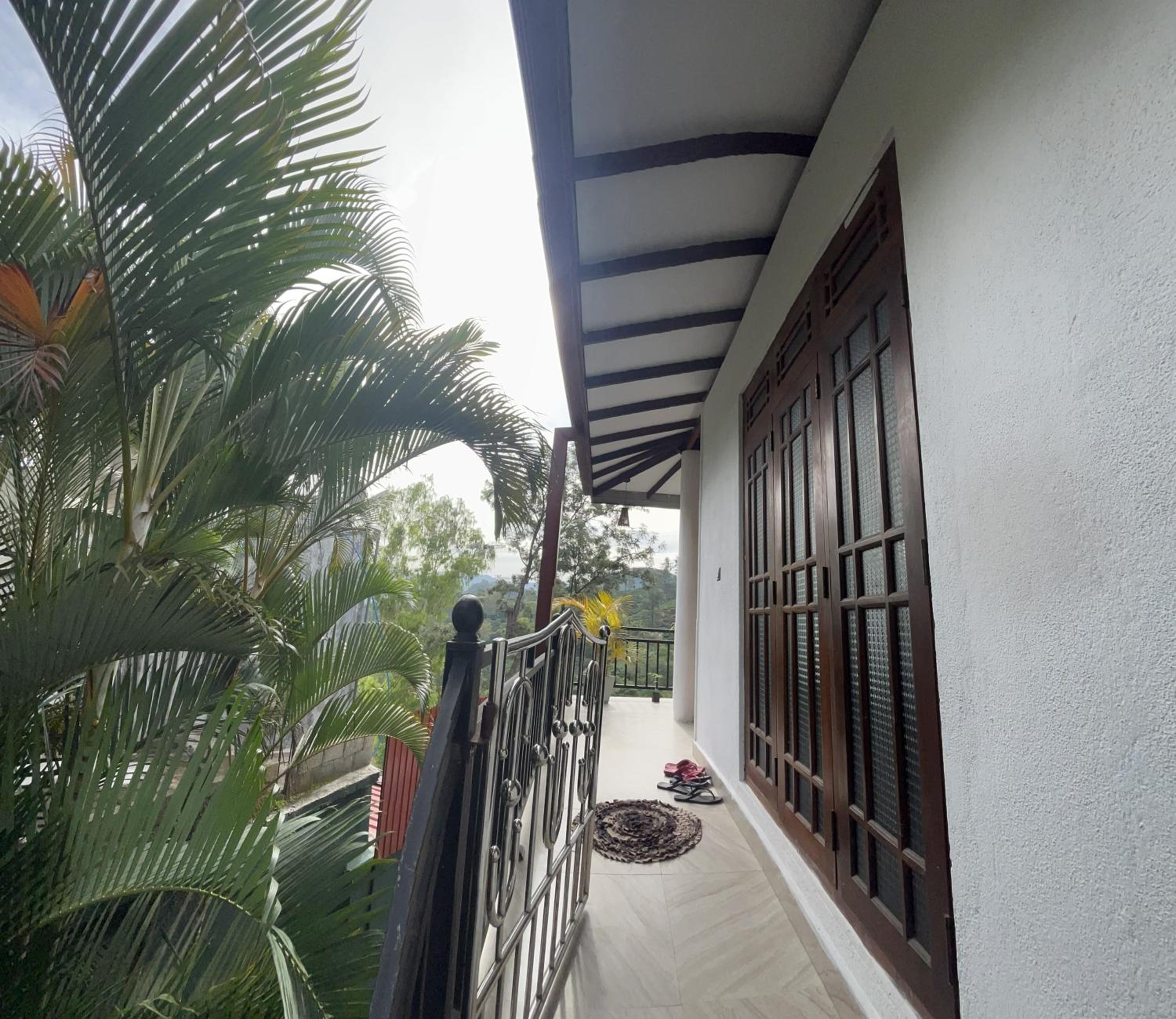 Ella Aura view homestay