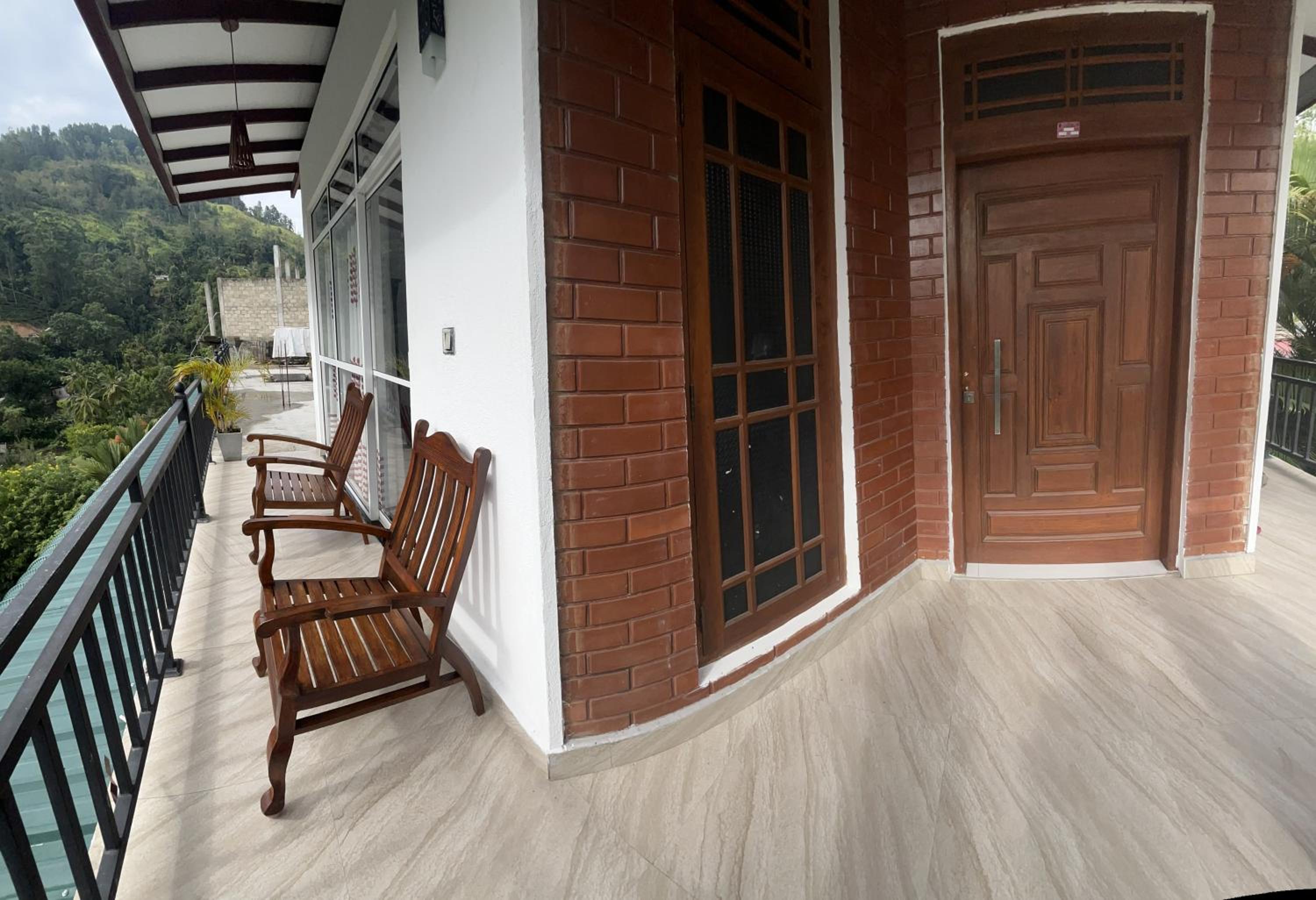 Ella Aura view homestay