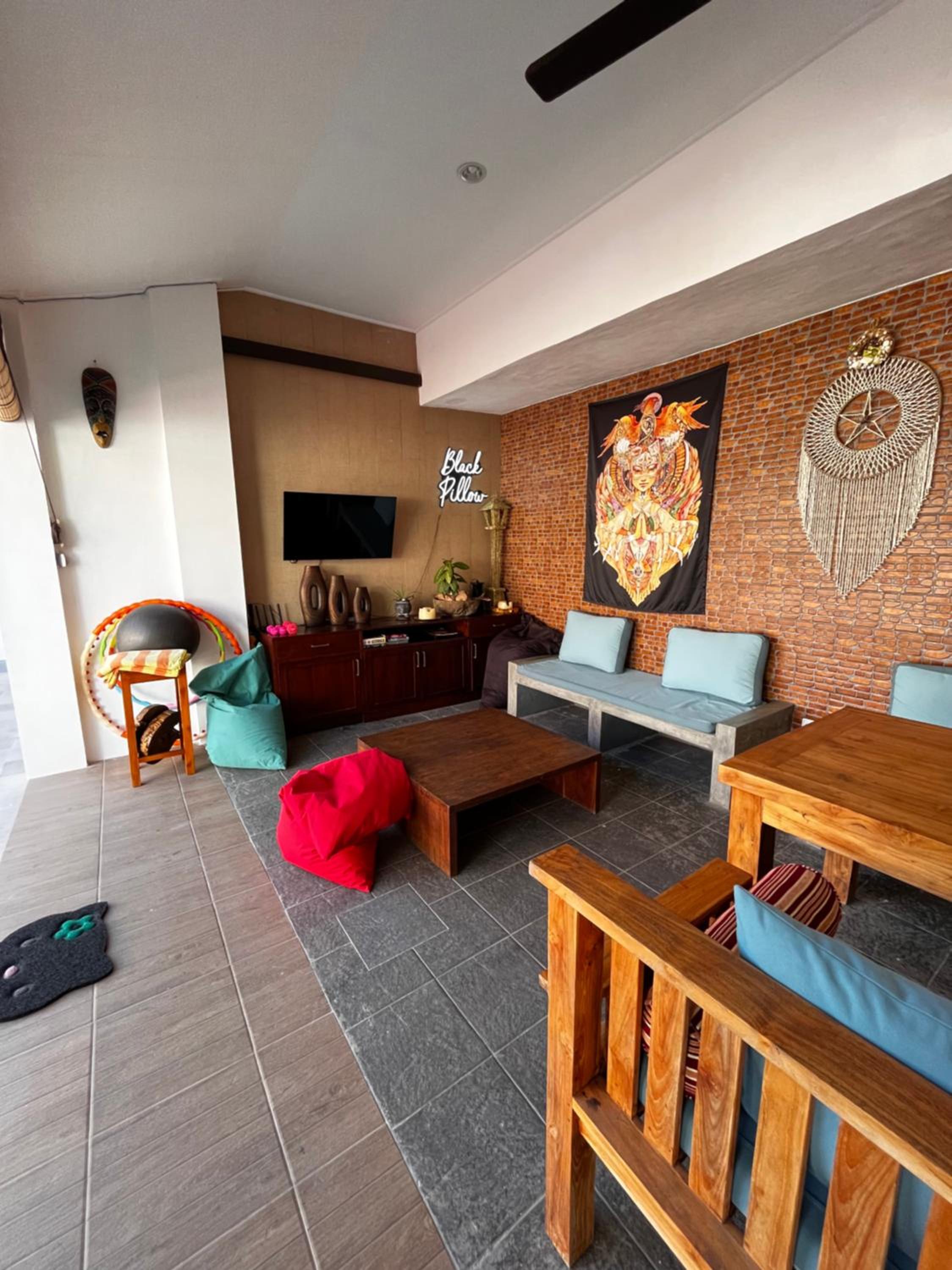 lounge