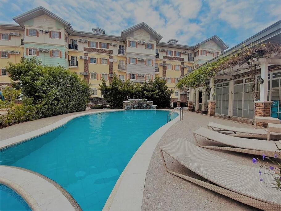 Cloud9Condos Cebu - 1 BR Hillside Corner Unit view 3