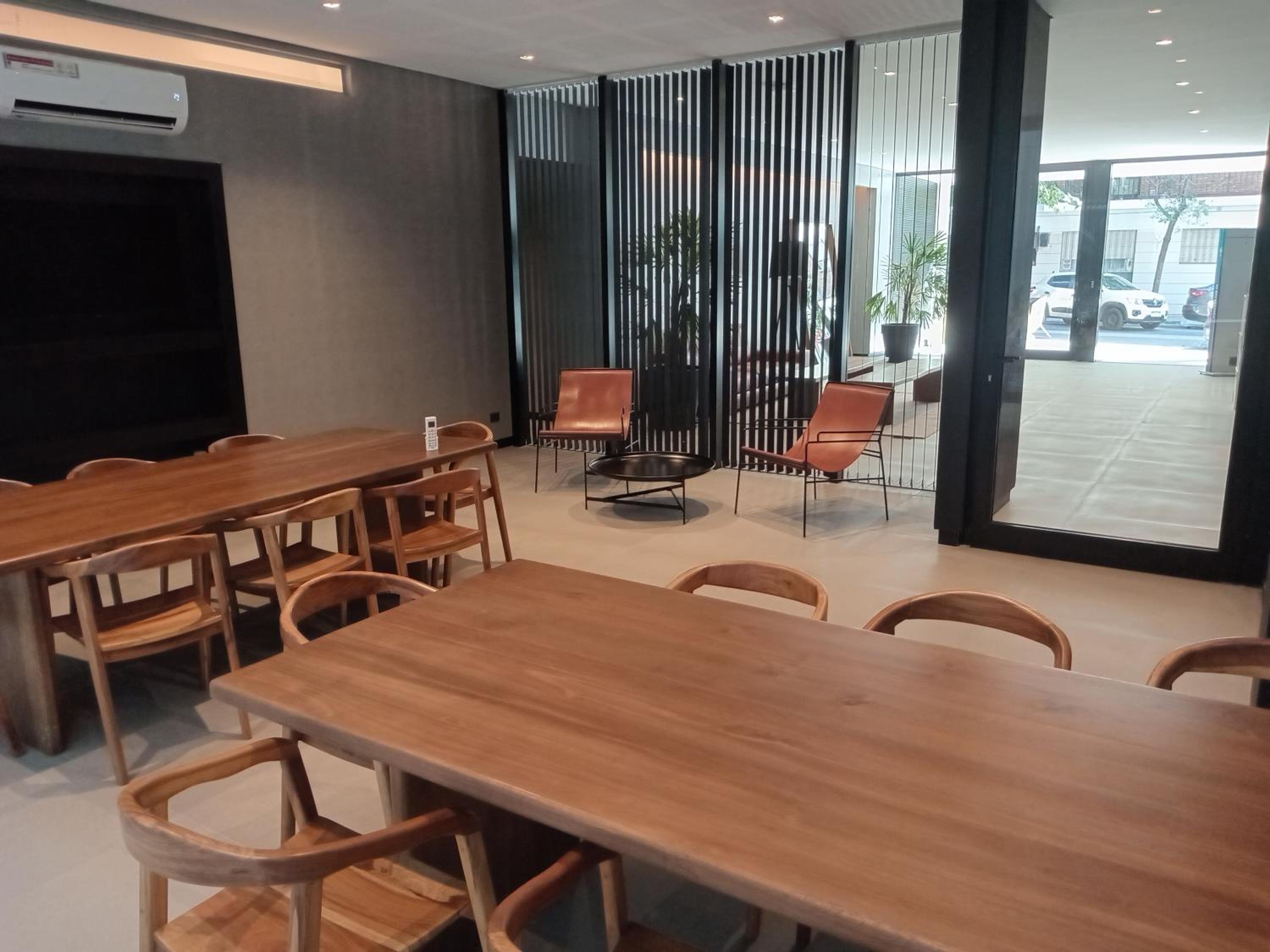 meeting & event spaces