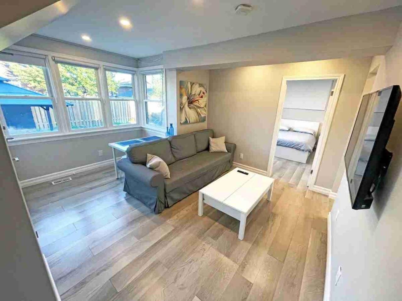 Hamilton Oasis - Luxe Beds - BBQ Haven - Pool